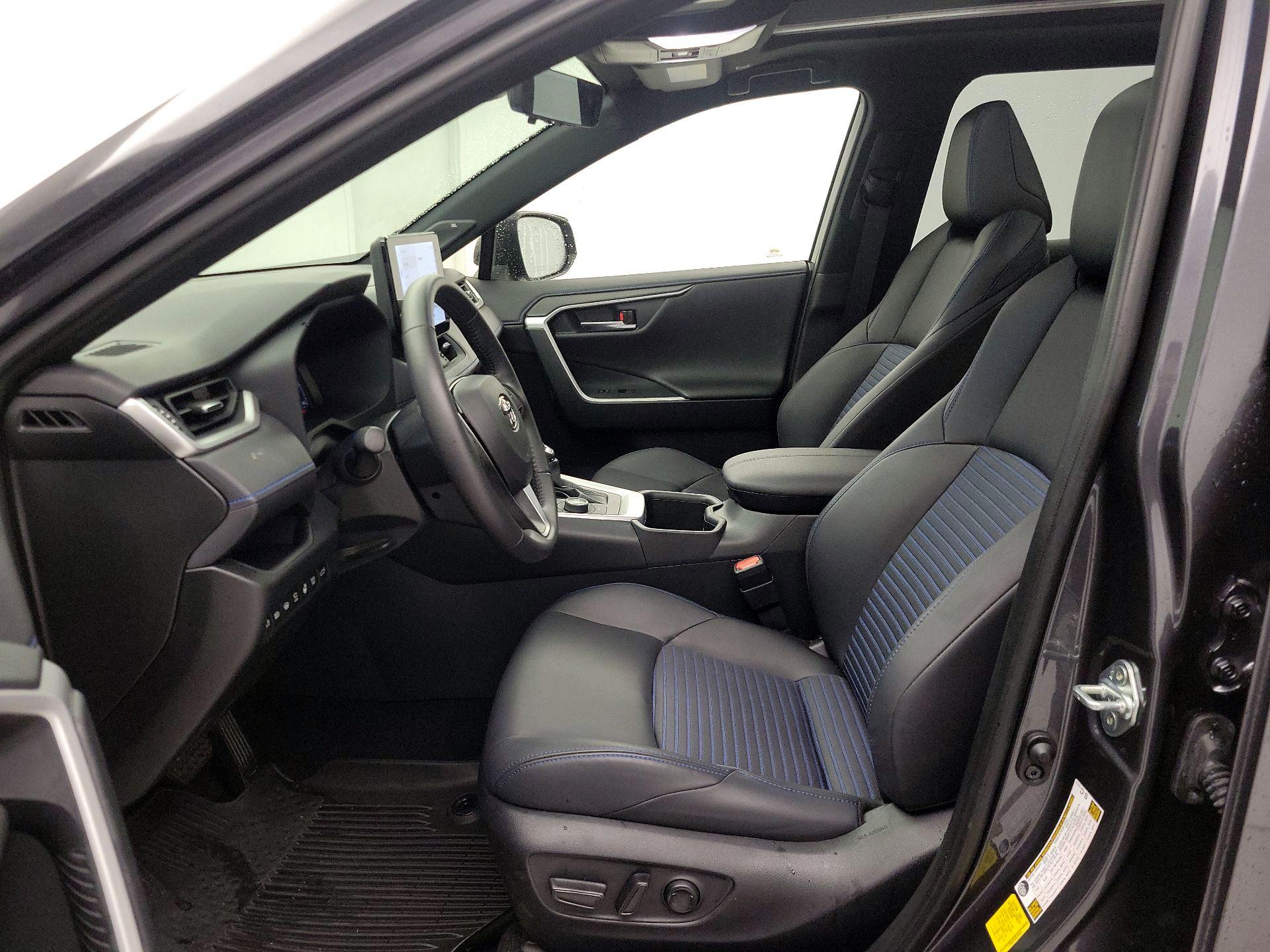 Thumbnail: 2024 Toyota RAV4 - 11