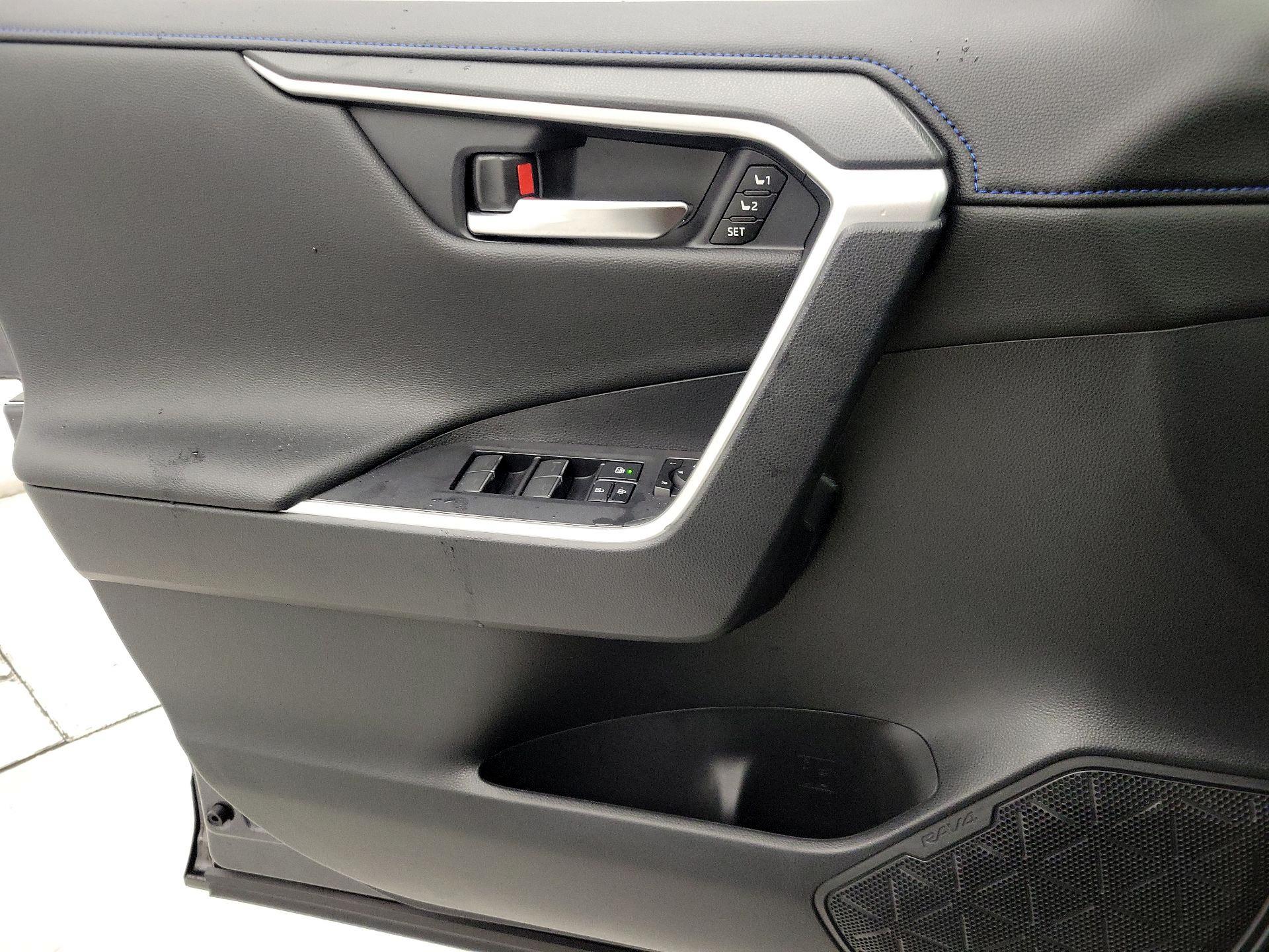 Thumbnail: 2024 Toyota RAV4 - 12