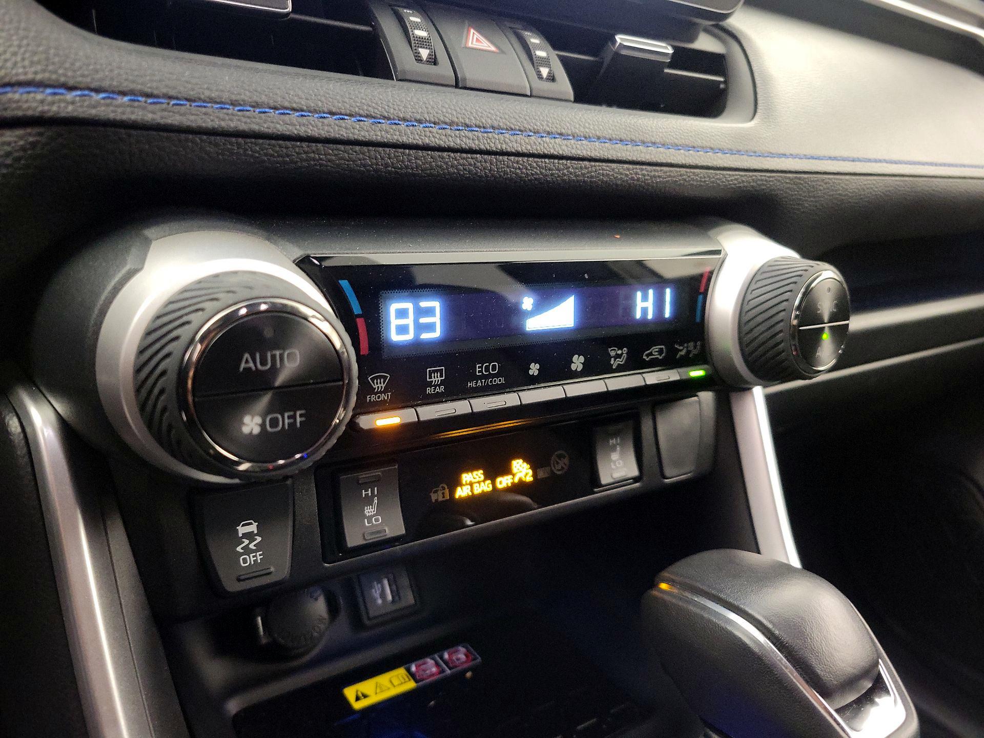 Thumbnail: 2024 Toyota RAV4 - 16