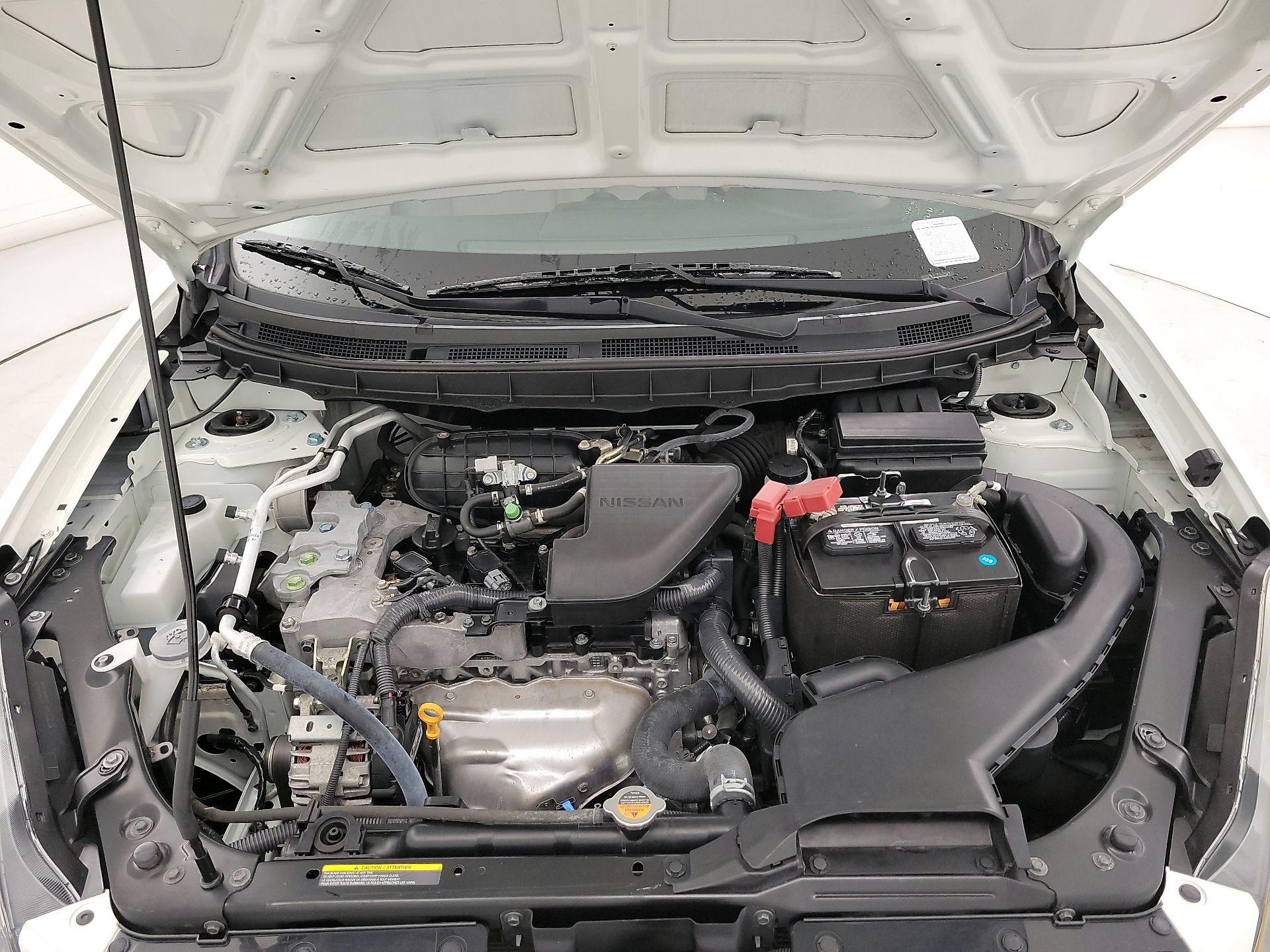 Thumbnail: 2015 Nissan Rogue - 20