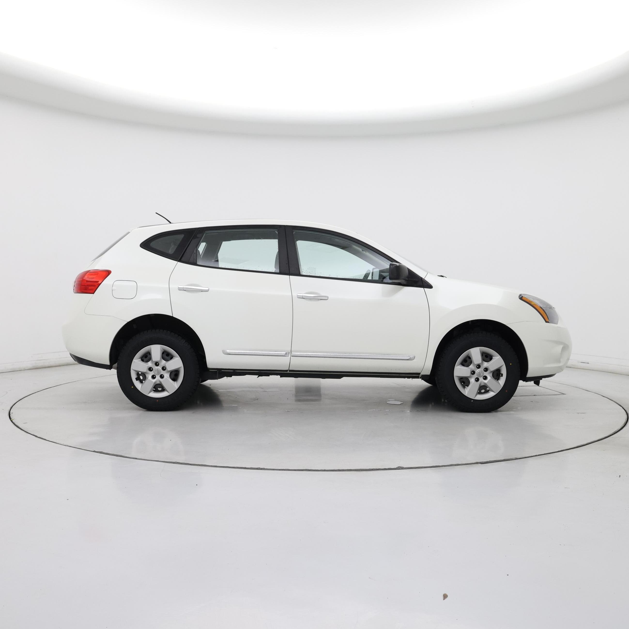 Thumbnail: 2015 Nissan Rogue - 7