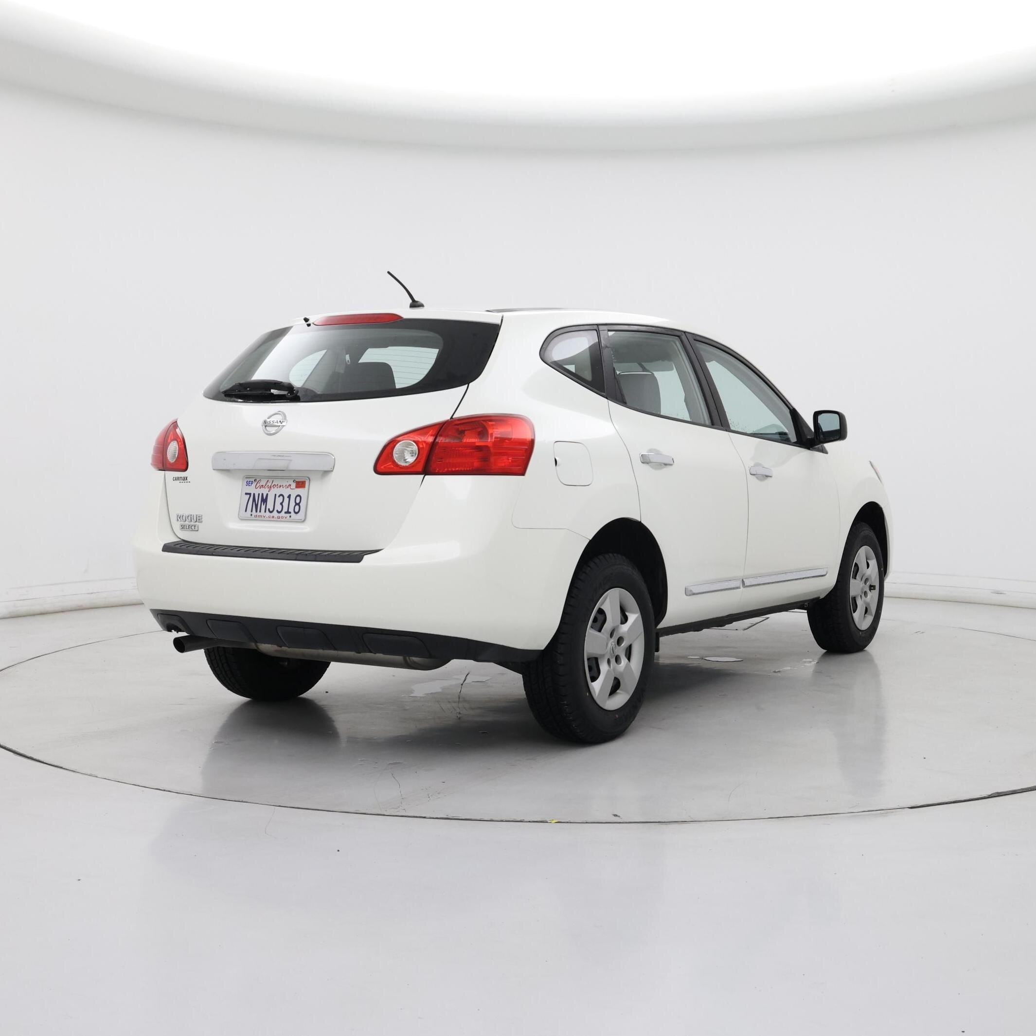 Thumbnail: 2015 Nissan Rogue - 8