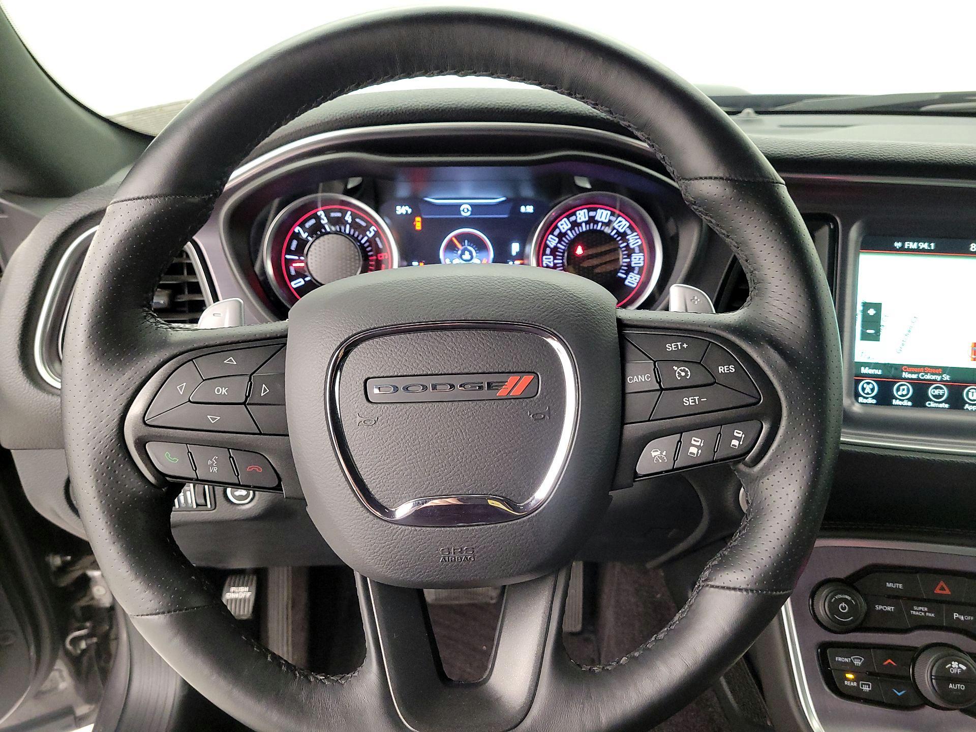 Thumbnail: 2017 Dodge Challenger - 10