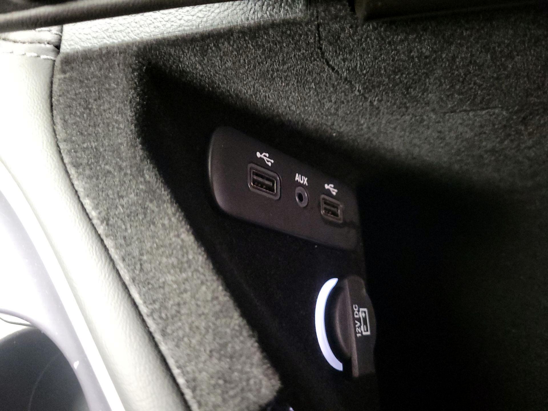 Thumbnail: 2017 Dodge Challenger - 19