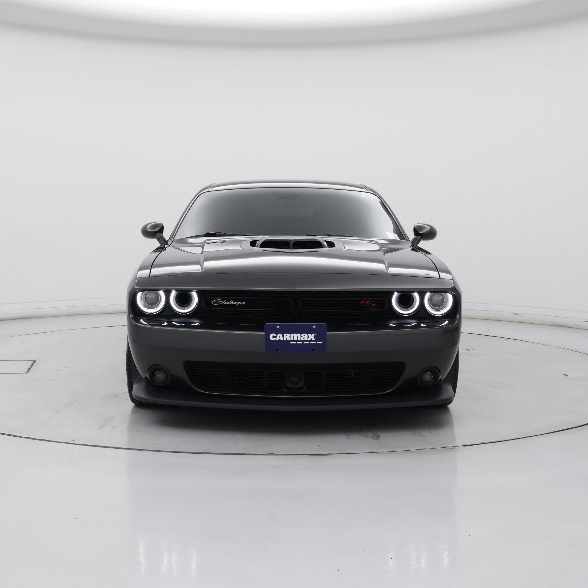 Thumbnail: 2017 Dodge Challenger - 5