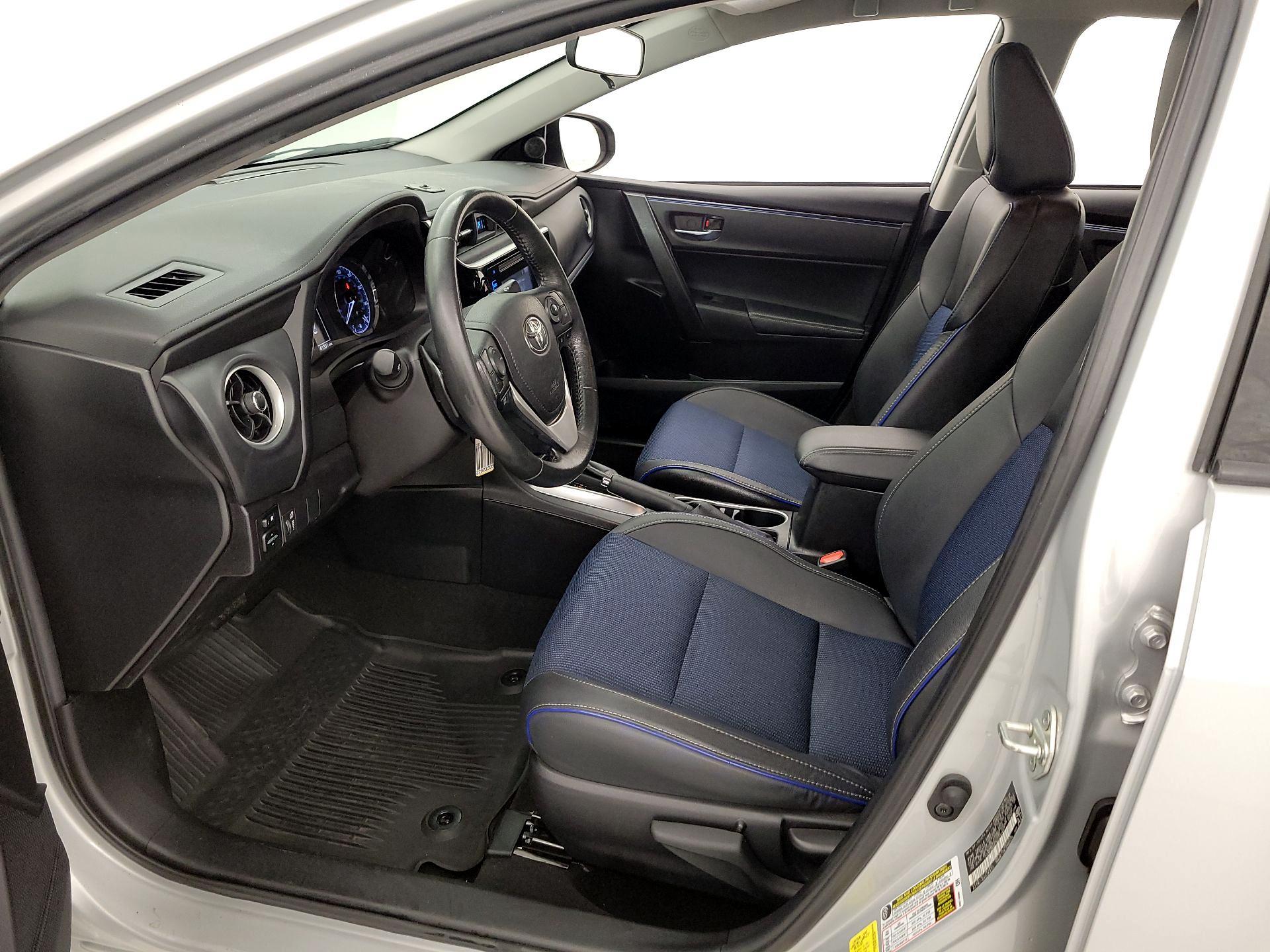 Thumbnail: 2019 Toyota Corolla - 11