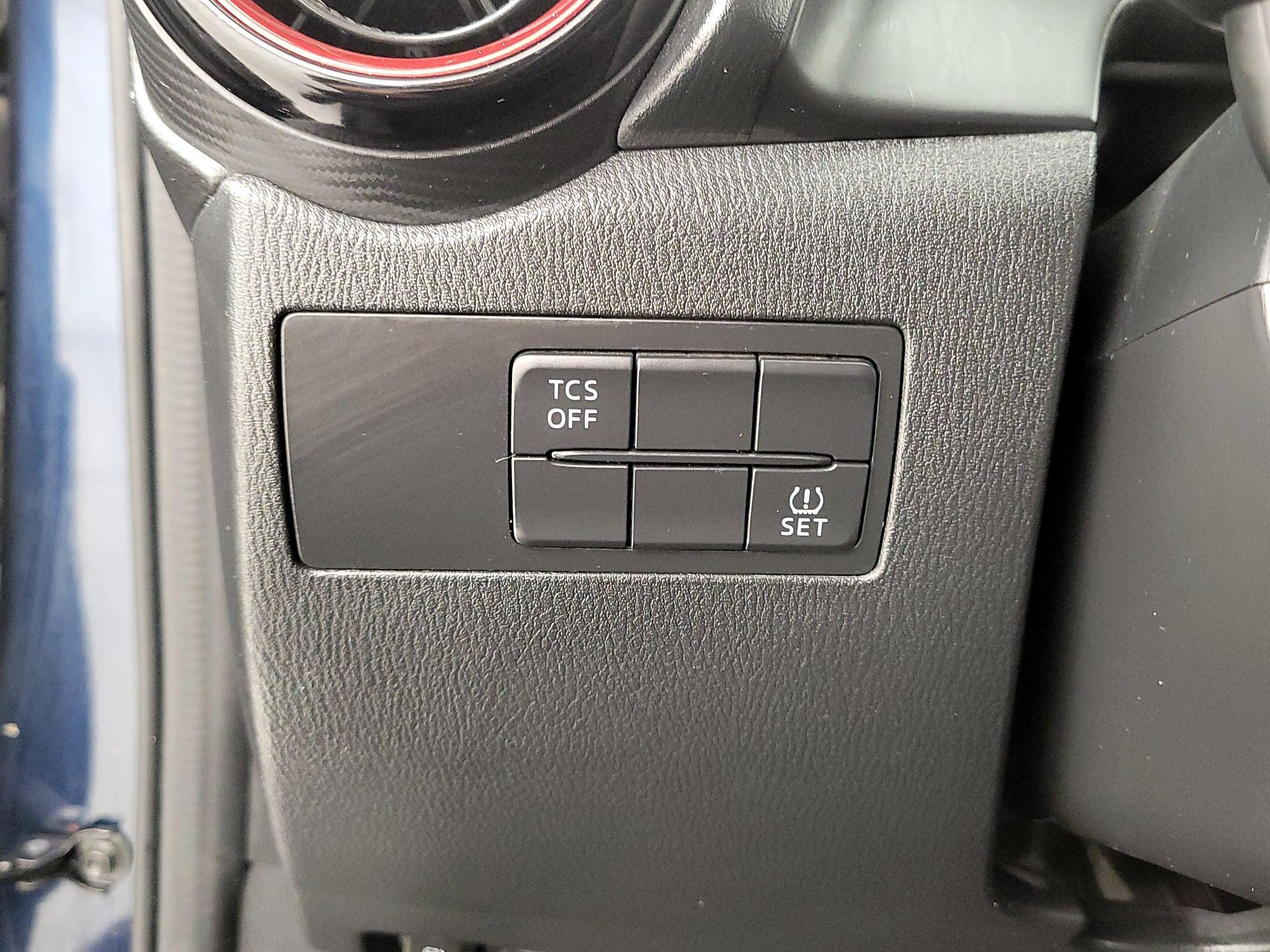 Thumbnail: 2018 Mazda CX-3 - 13