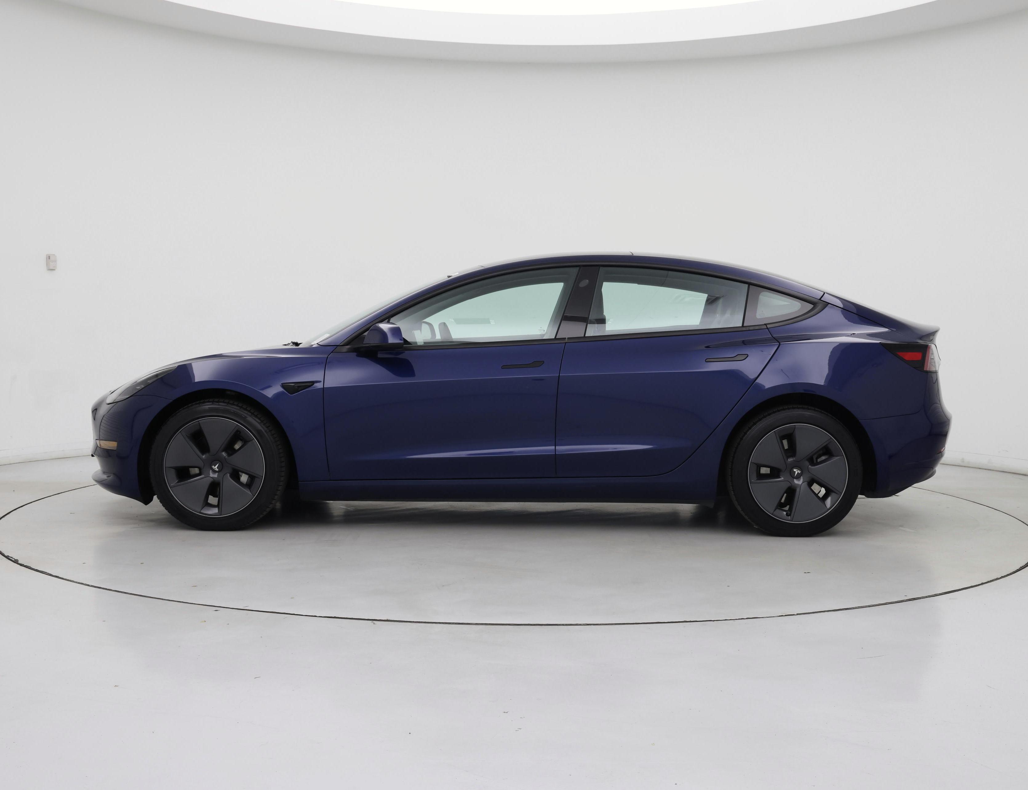 Thumbnail: 2023 Tesla Model 3 - 3