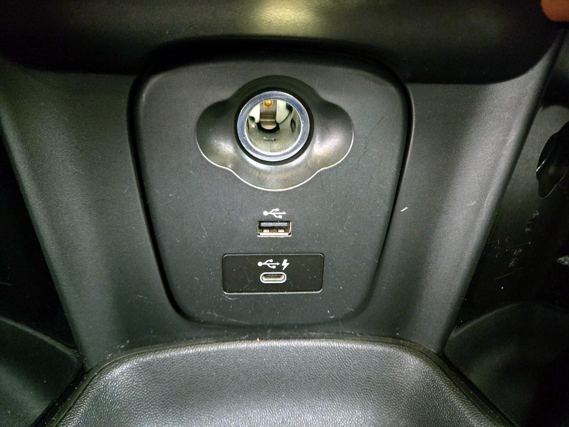 Thumbnail: 2022 MINI Cooper Hardtop - 19