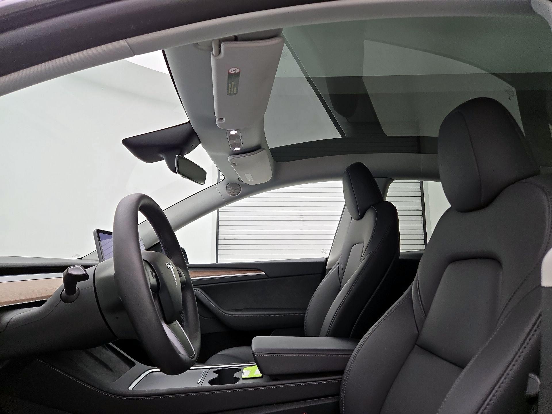 Thumbnail: 2024 Tesla Model Y - 19