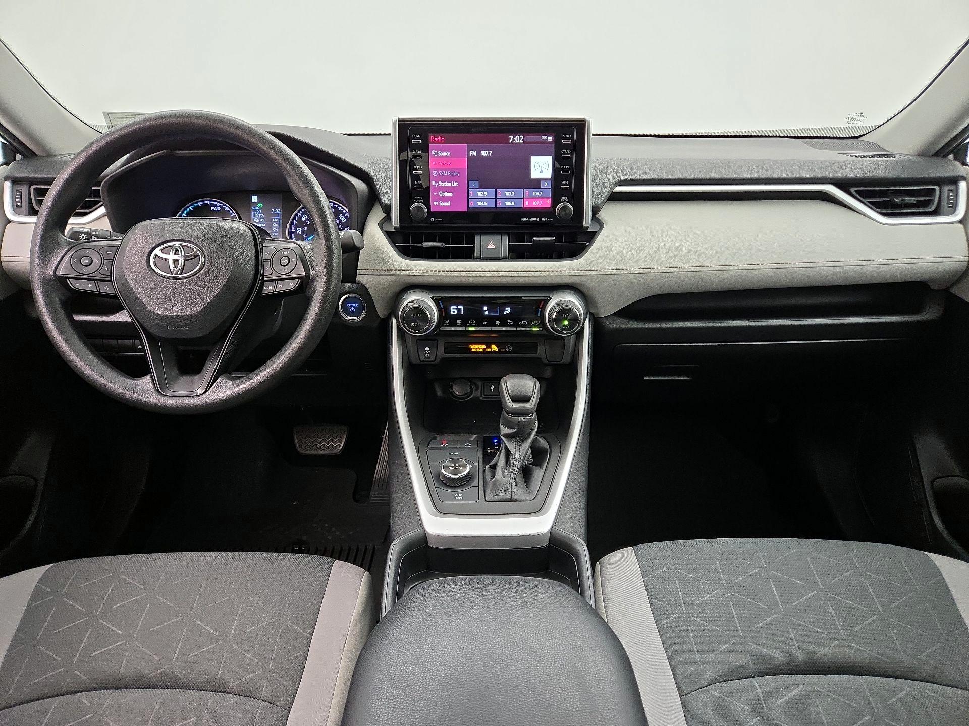 Thumbnail: 2021 Toyota RAV4 - 9