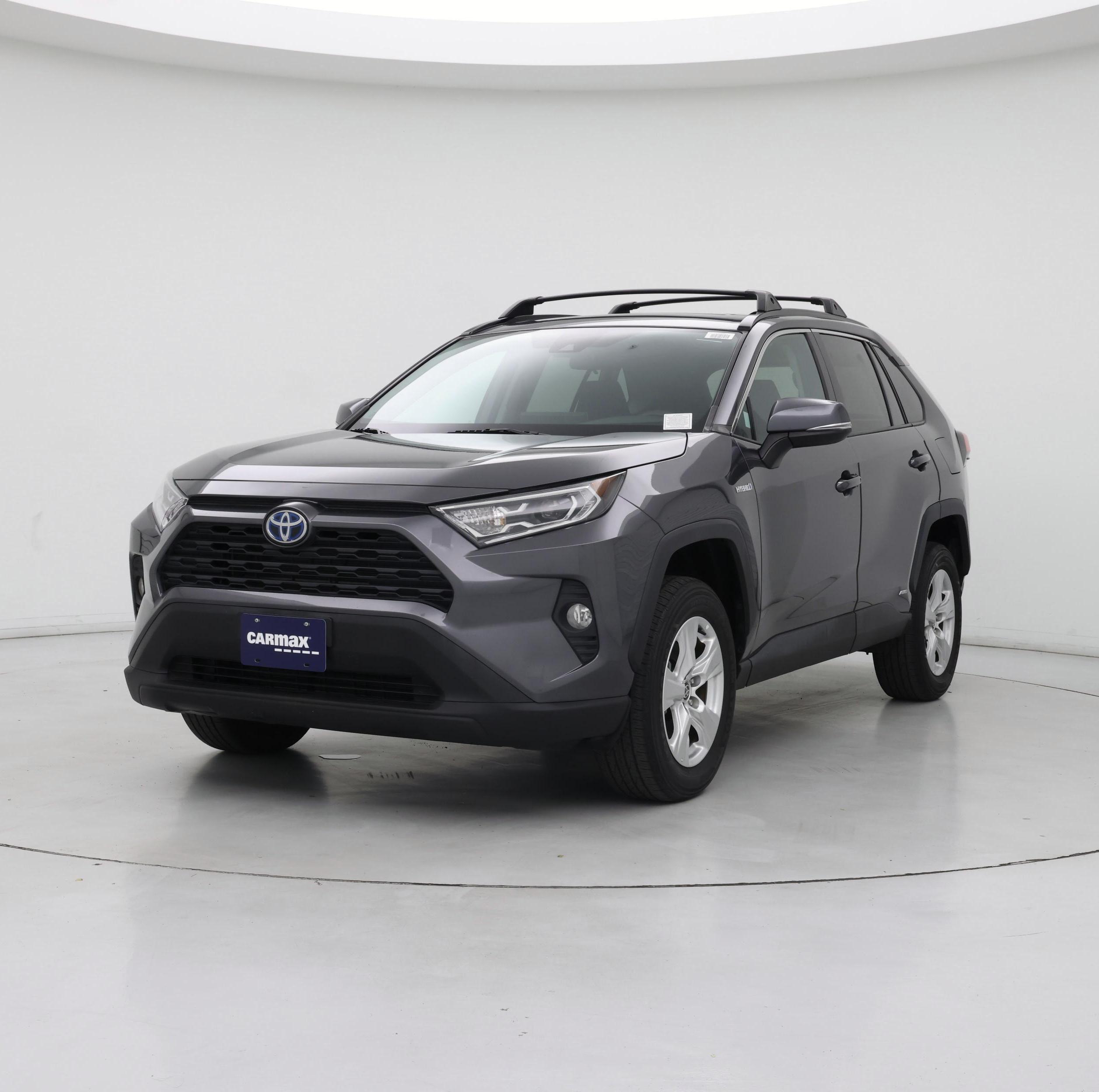 Thumbnail: 2021 Toyota RAV4 - 4