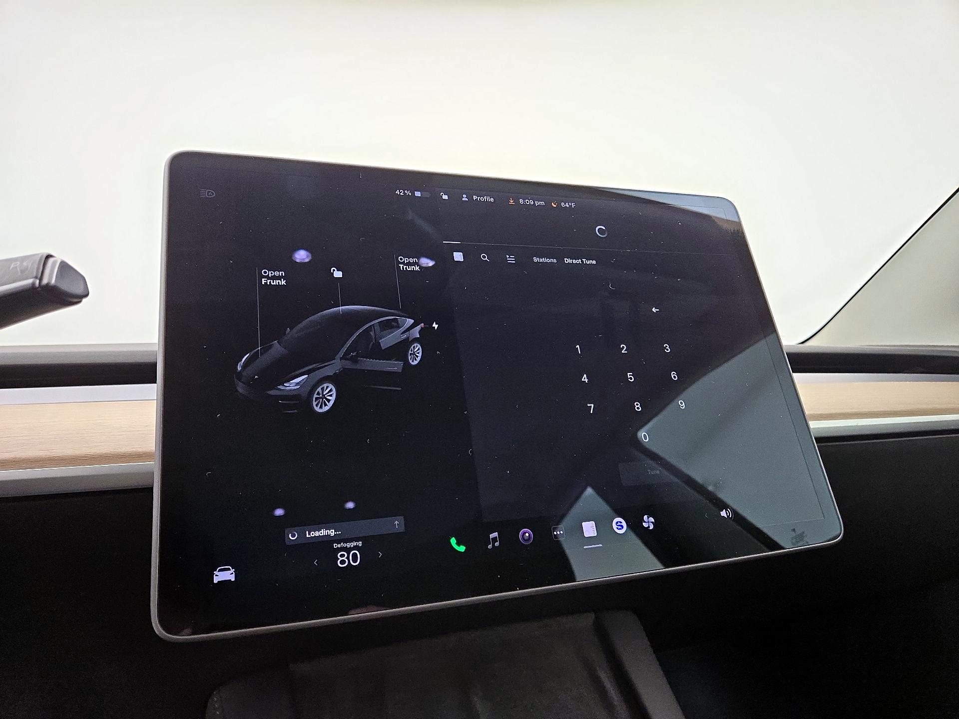 Thumbnail: 2022 Tesla Model 3 - 15