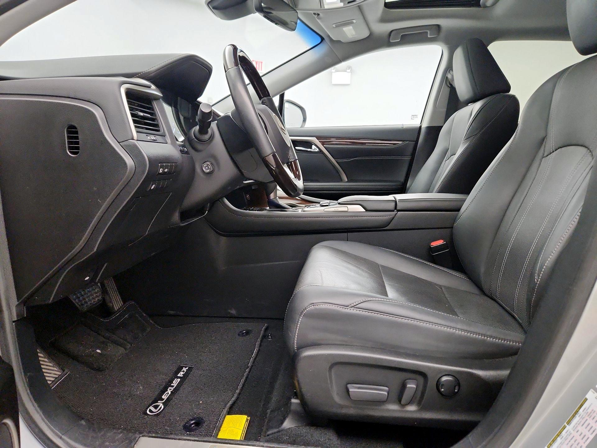 Thumbnail: 2018 Lexus RX - 11