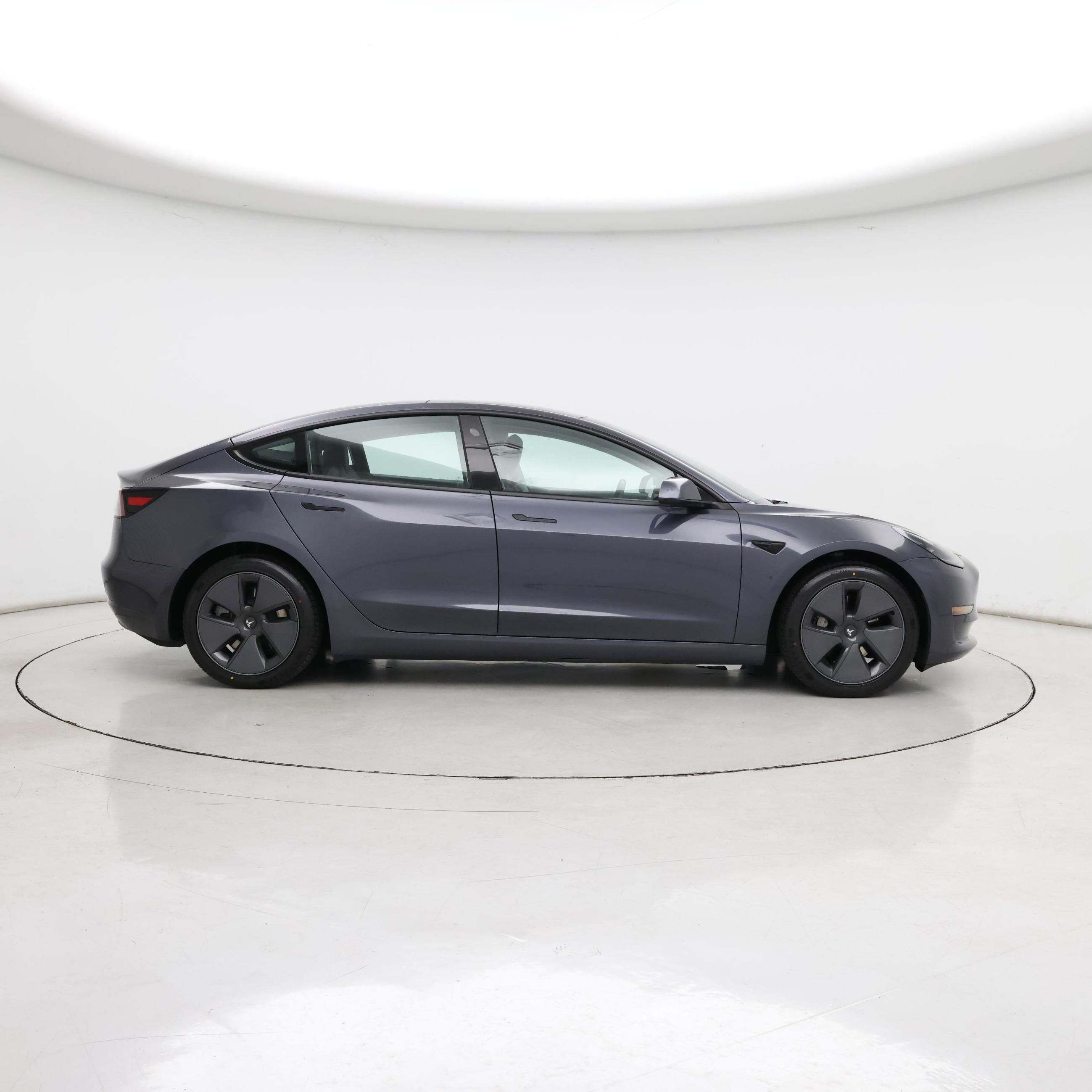 Thumbnail: 2022 Tesla Model 3 - 7