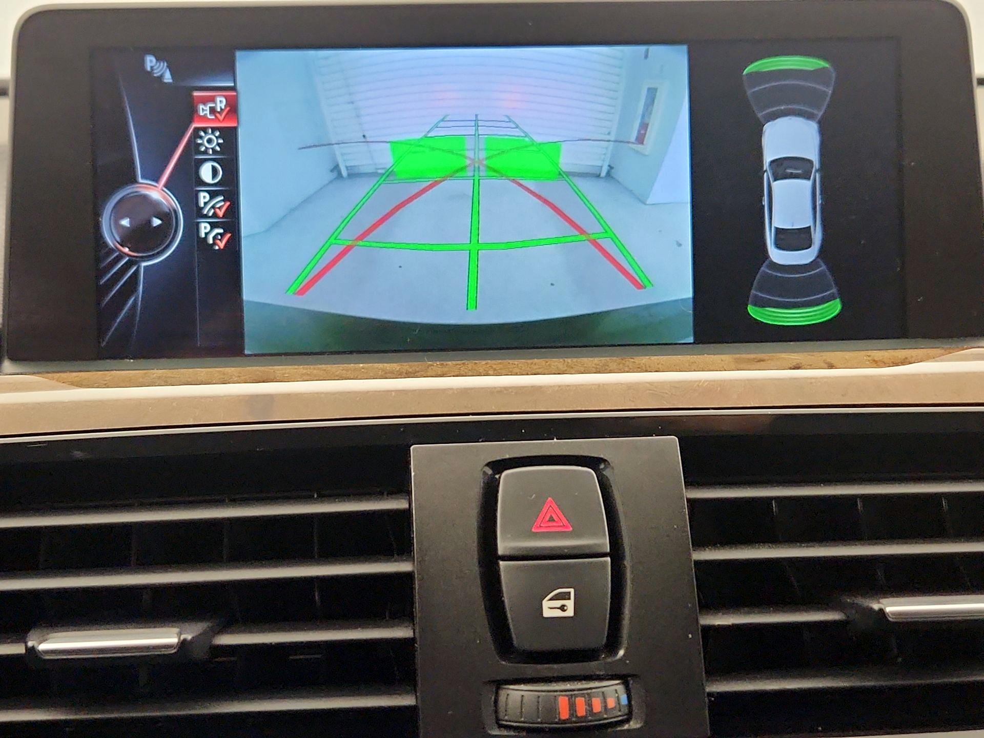 Thumbnail: 2015 BMW 4 Series - 15