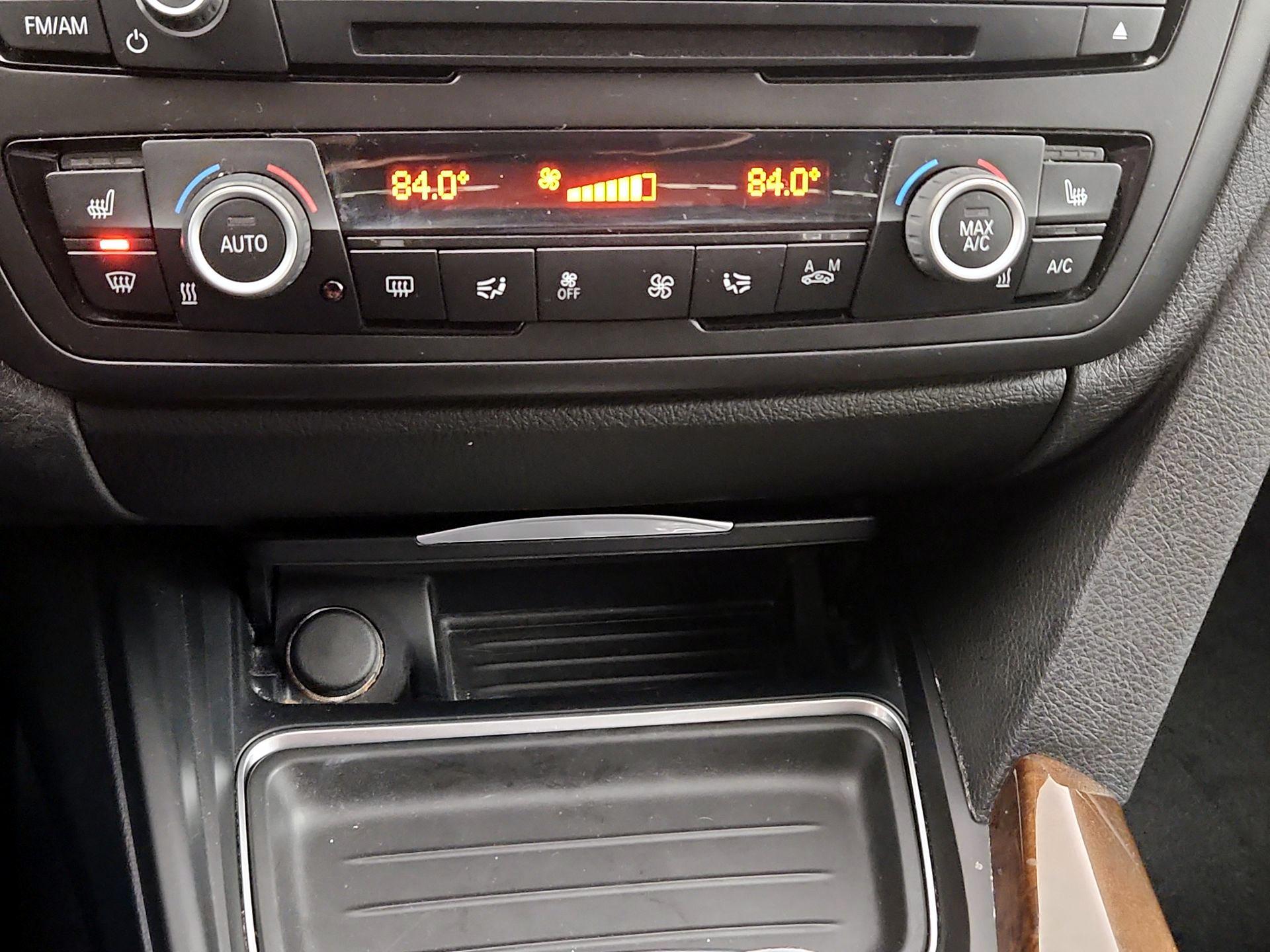 Thumbnail: 2015 BMW 4 Series - 17