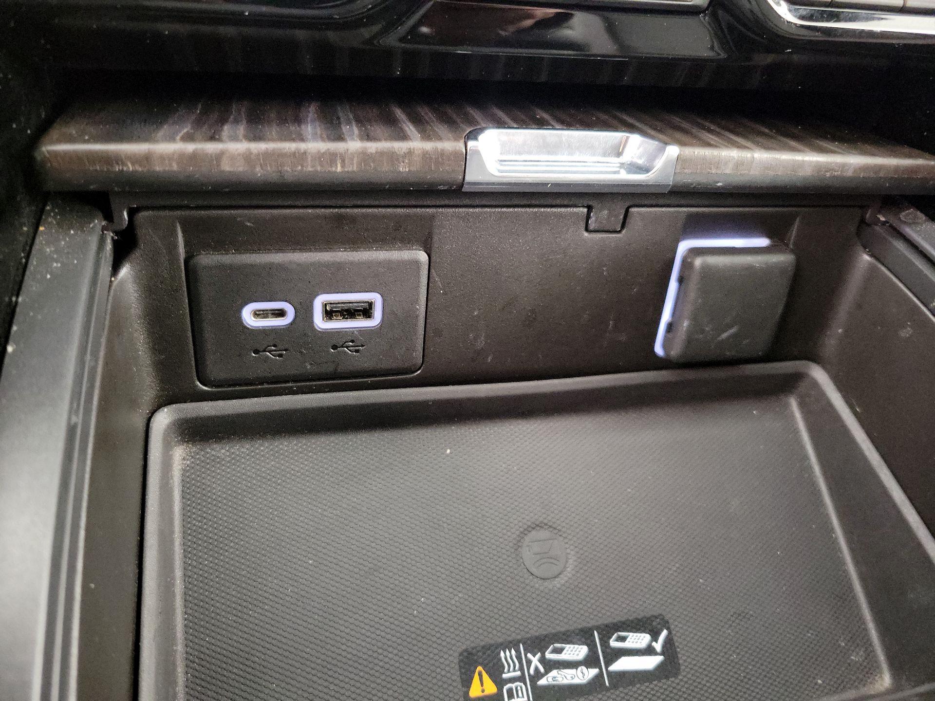 Thumbnail: 2021 GMC Yukon - 19