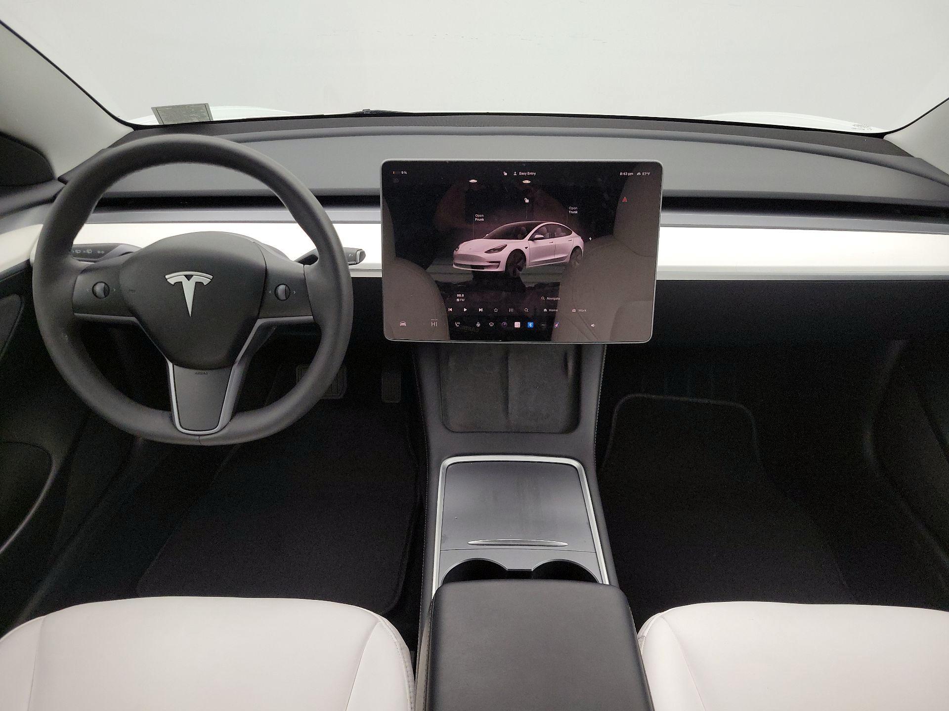 Thumbnail: 2023 Tesla Model 3 - 9