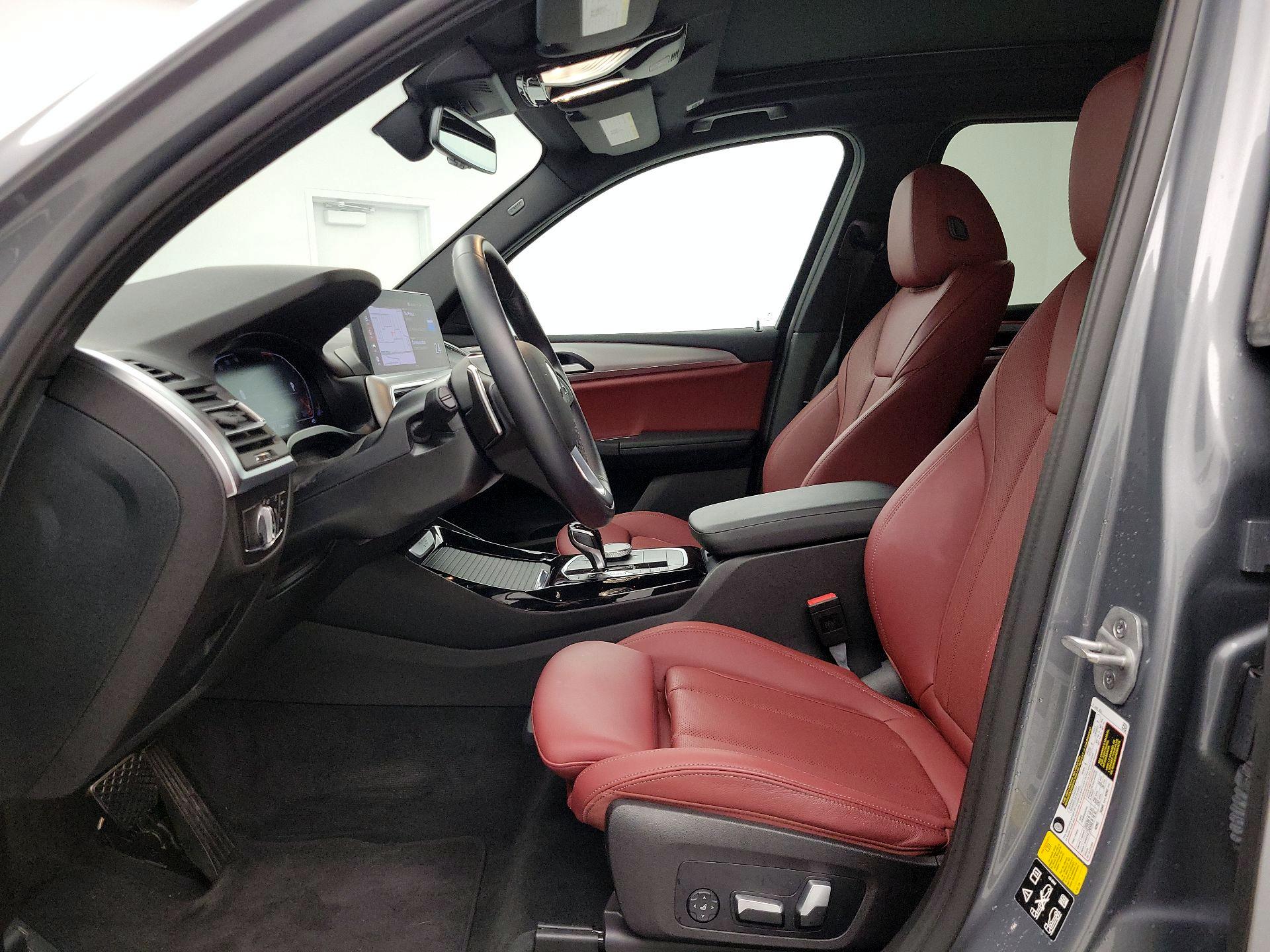 Thumbnail: 2023 BMW X3 - 11