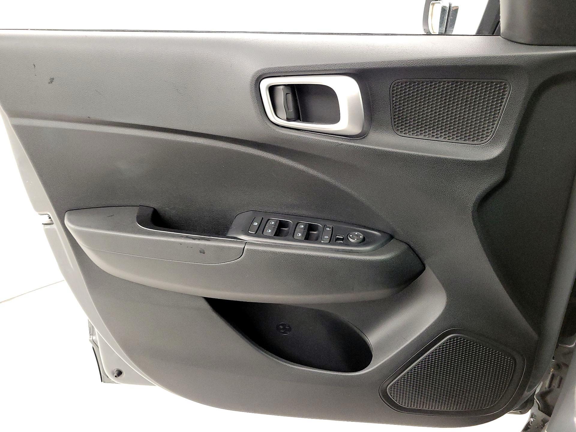 Thumbnail: 2020 Hyundai Venue - 12