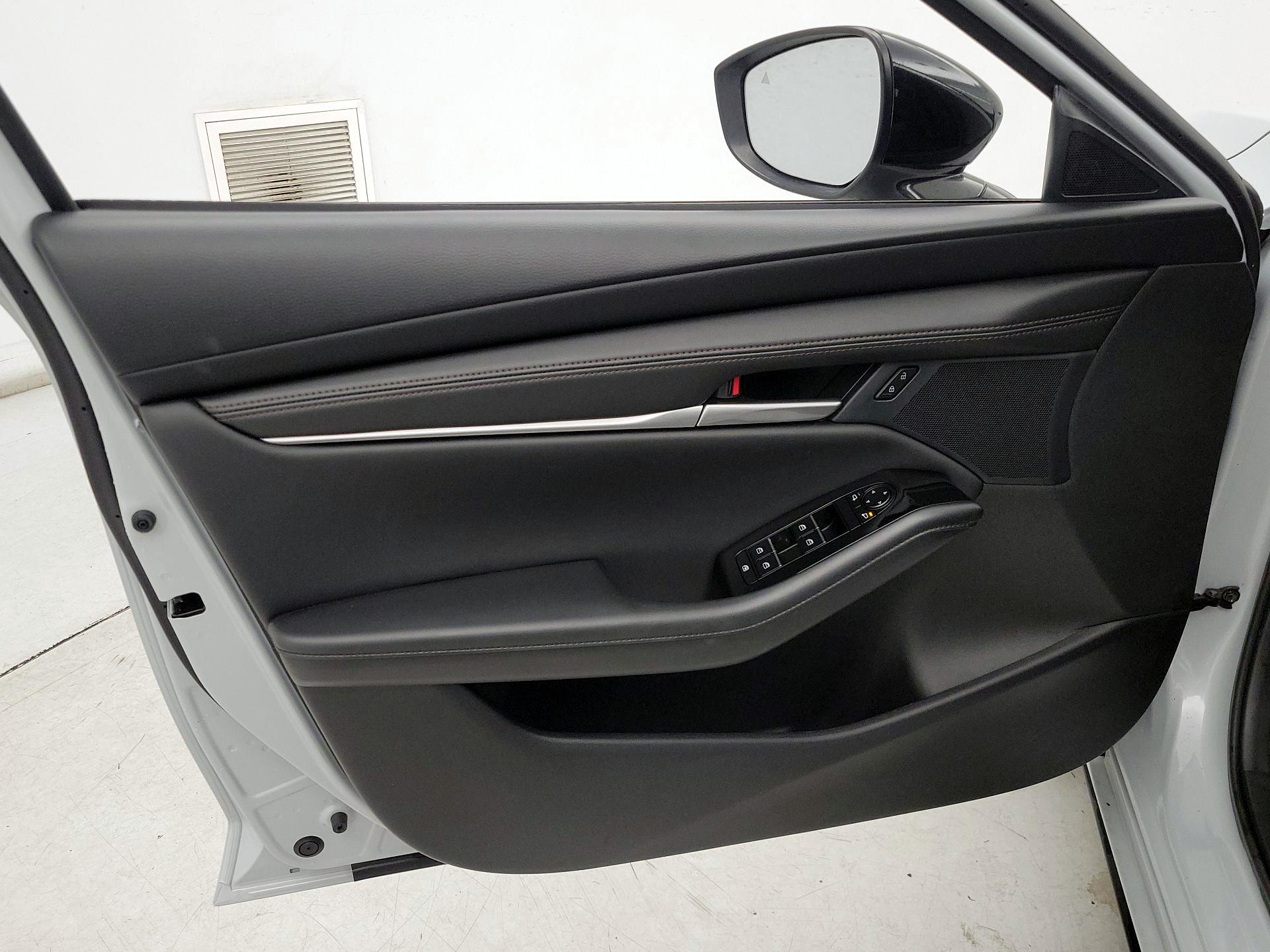 Thumbnail: 2024 Mazda Mazda3 - 12