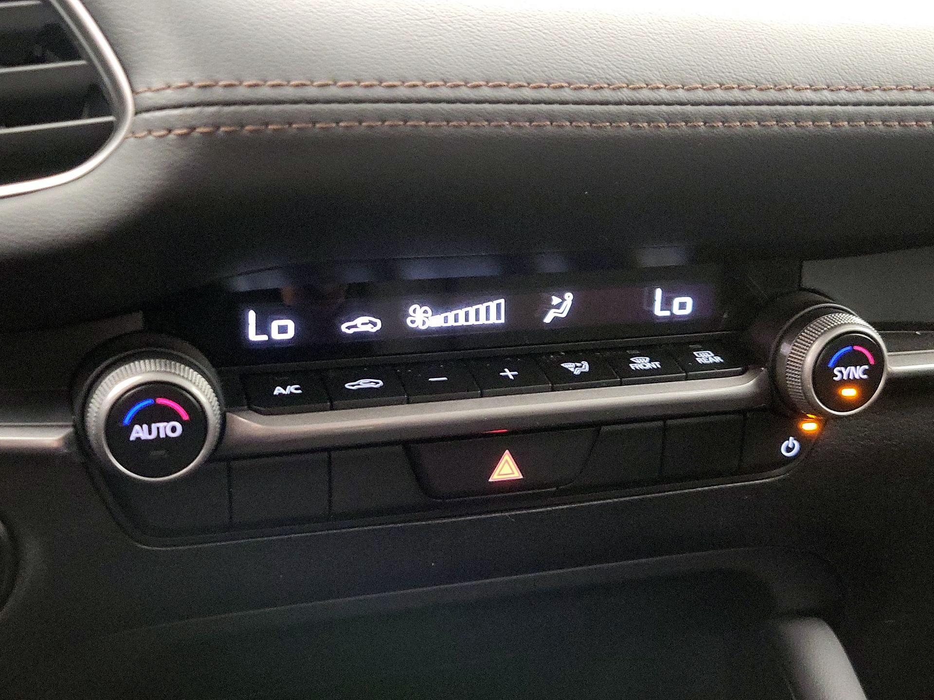 Thumbnail: 2024 Mazda Mazda3 - 17