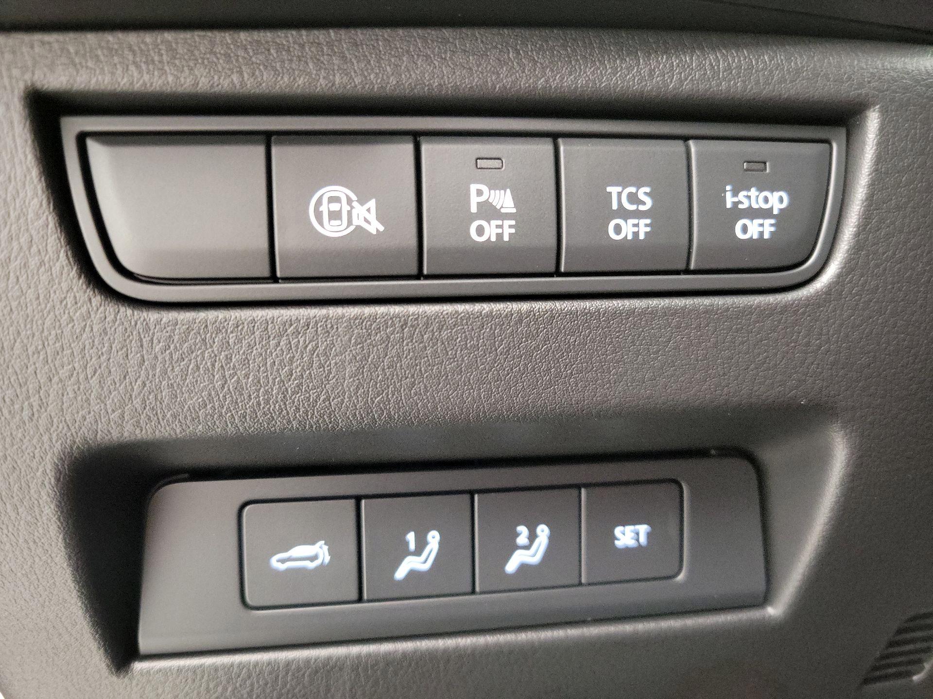 Thumbnail: 2025 Mazda CX-70 - 13