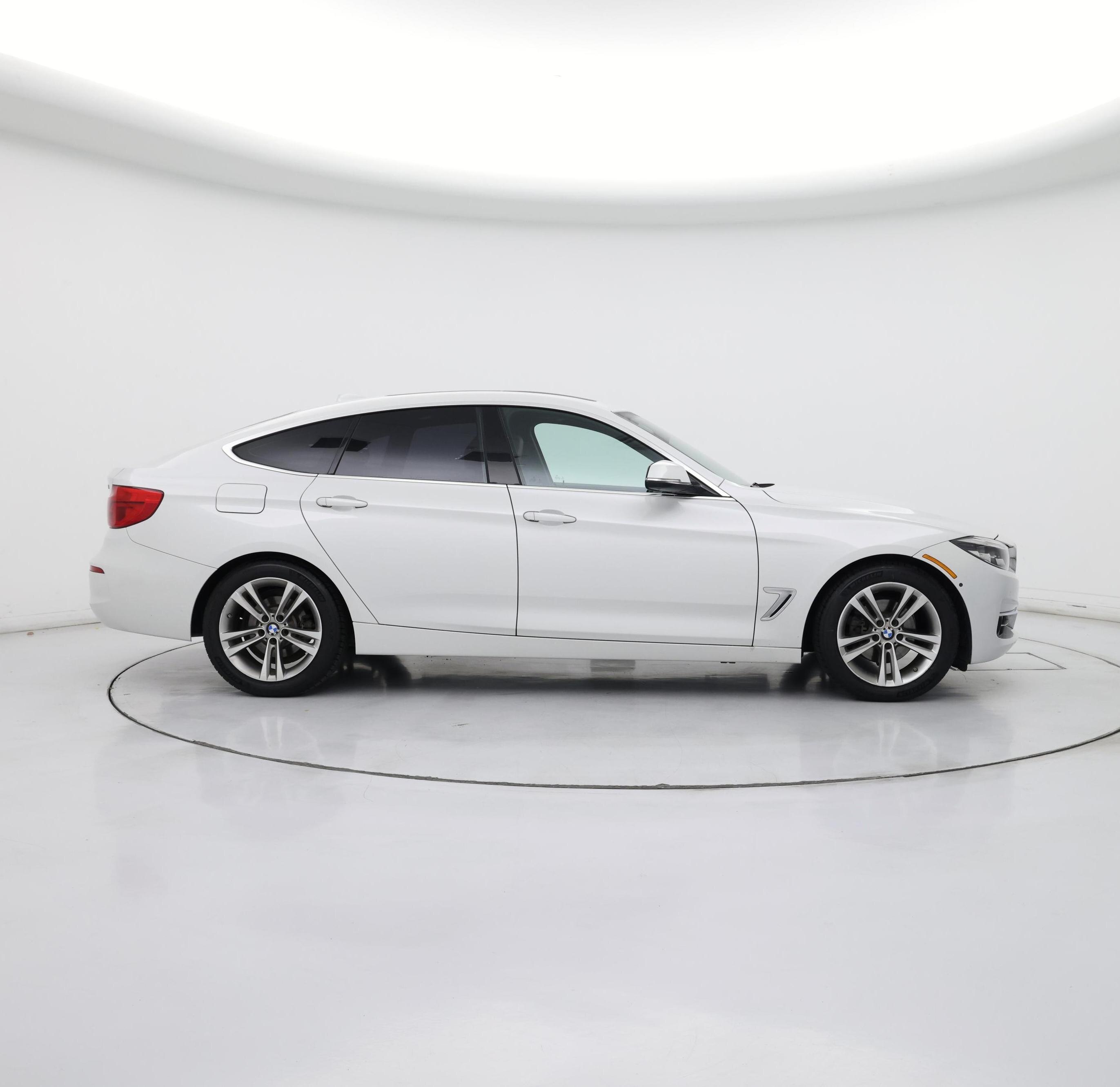 Thumbnail: 2017 BMW 3 Series - 7