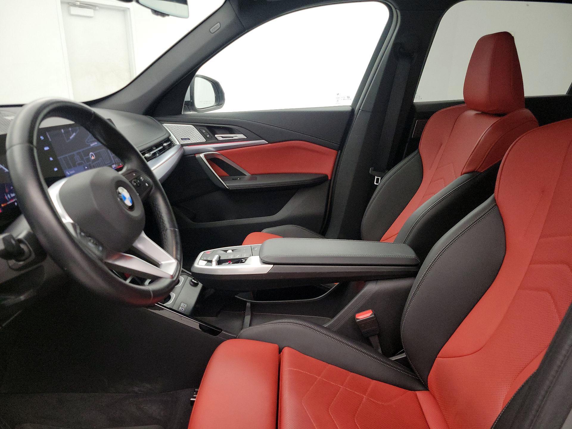 Thumbnail: 2024 BMW X1 - 11