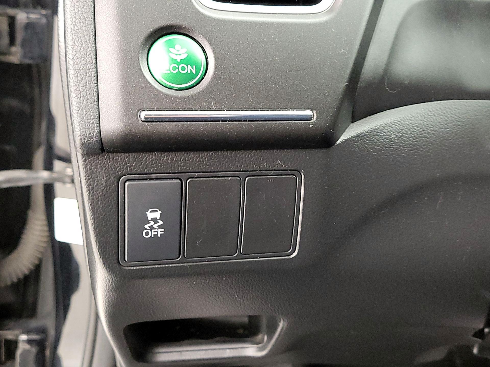 Thumbnail: 2015 Honda Civic - 13