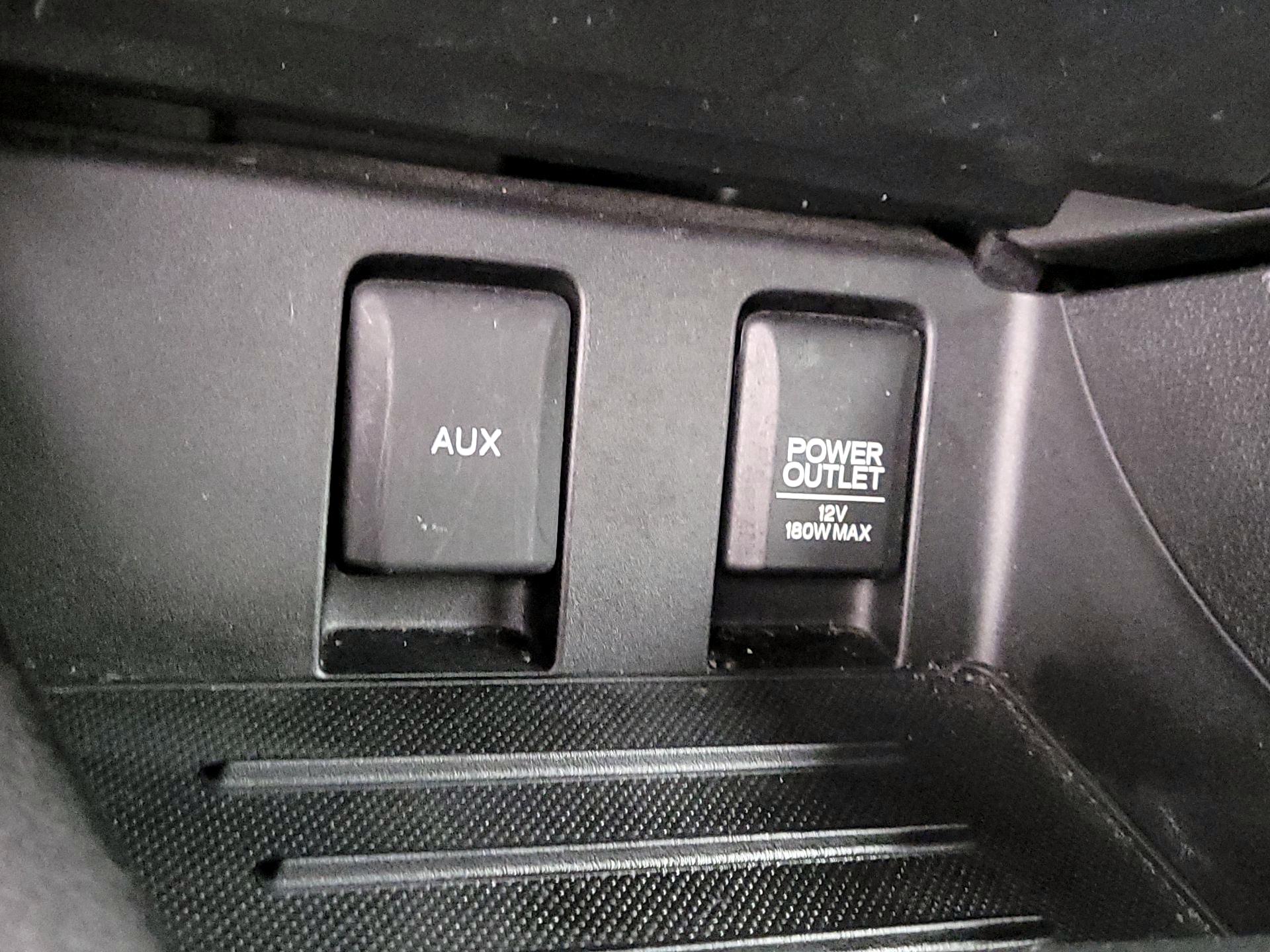 Thumbnail: 2015 Honda Civic - 18