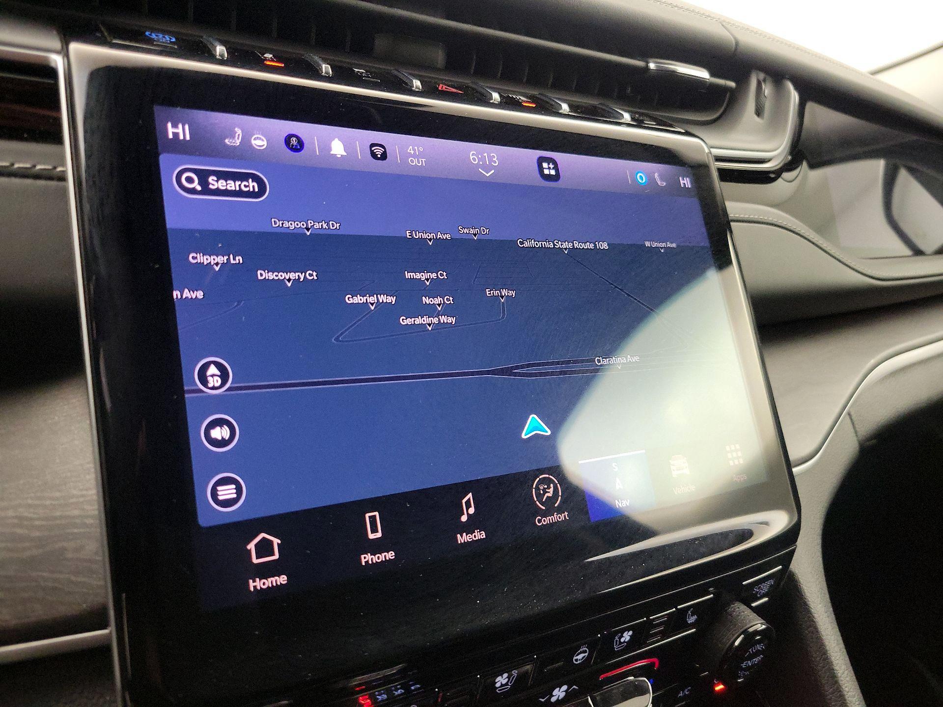 Thumbnail: 2022 Jeep Grand Cherokee - 14