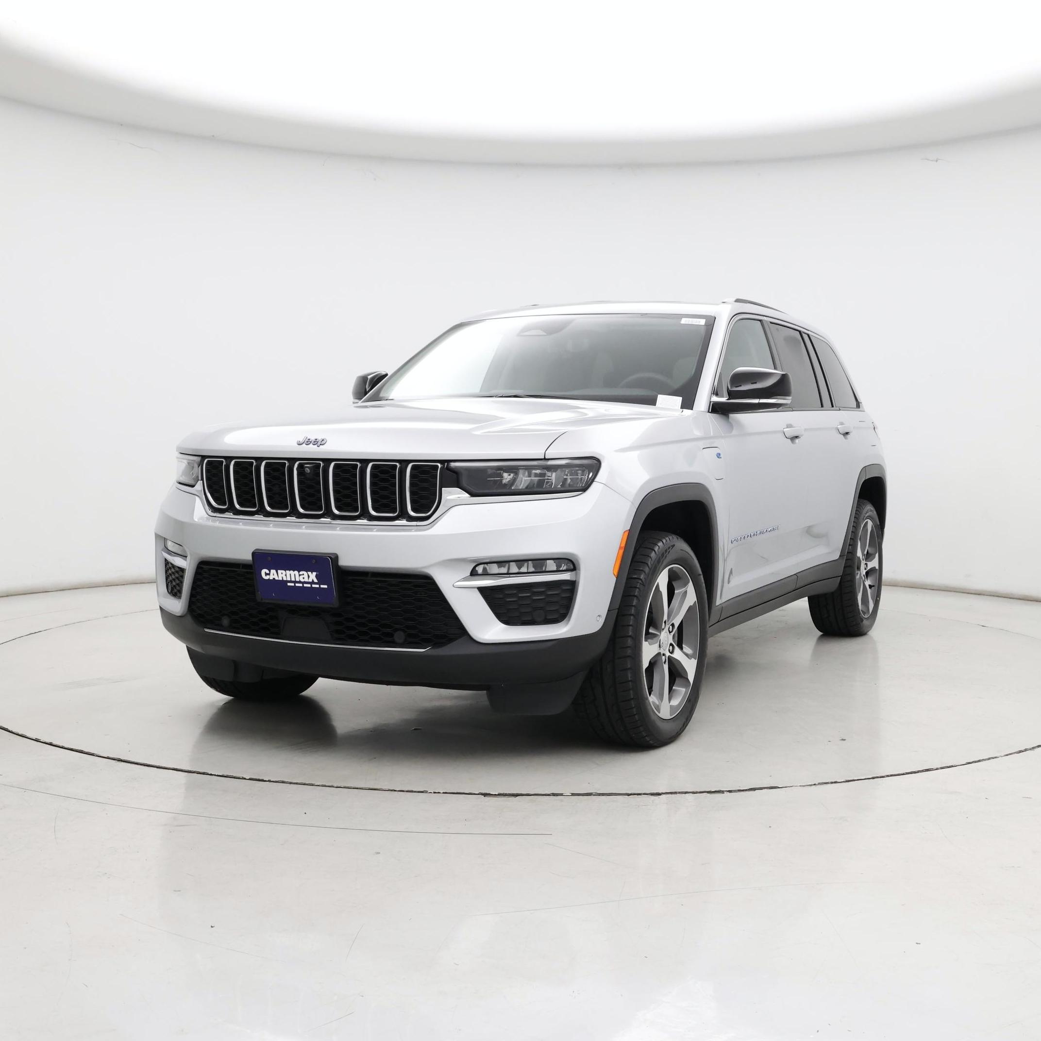Thumbnail: 2022 Jeep Grand Cherokee - 4