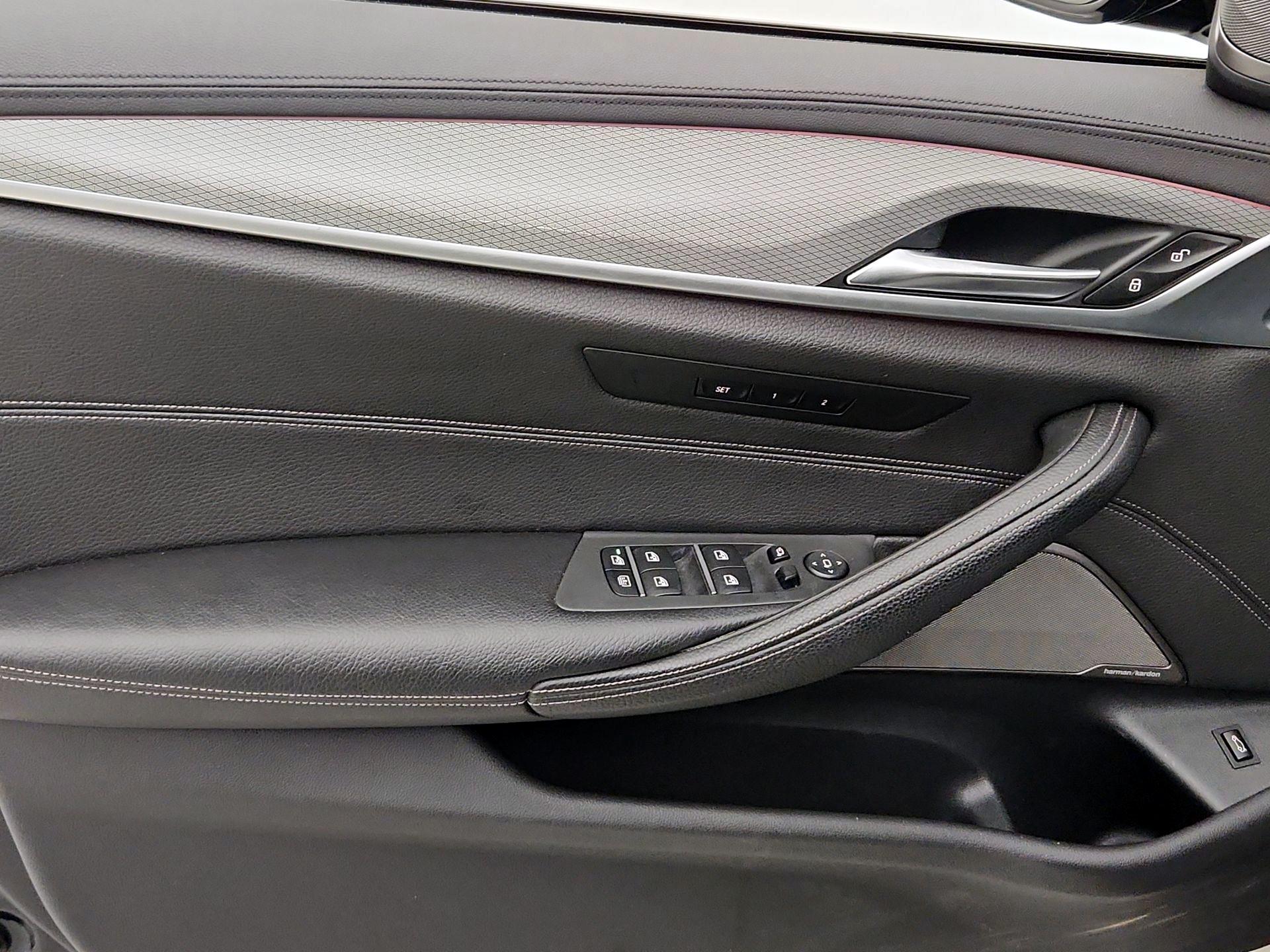 Thumbnail: 2017 BMW 5 Series - 12