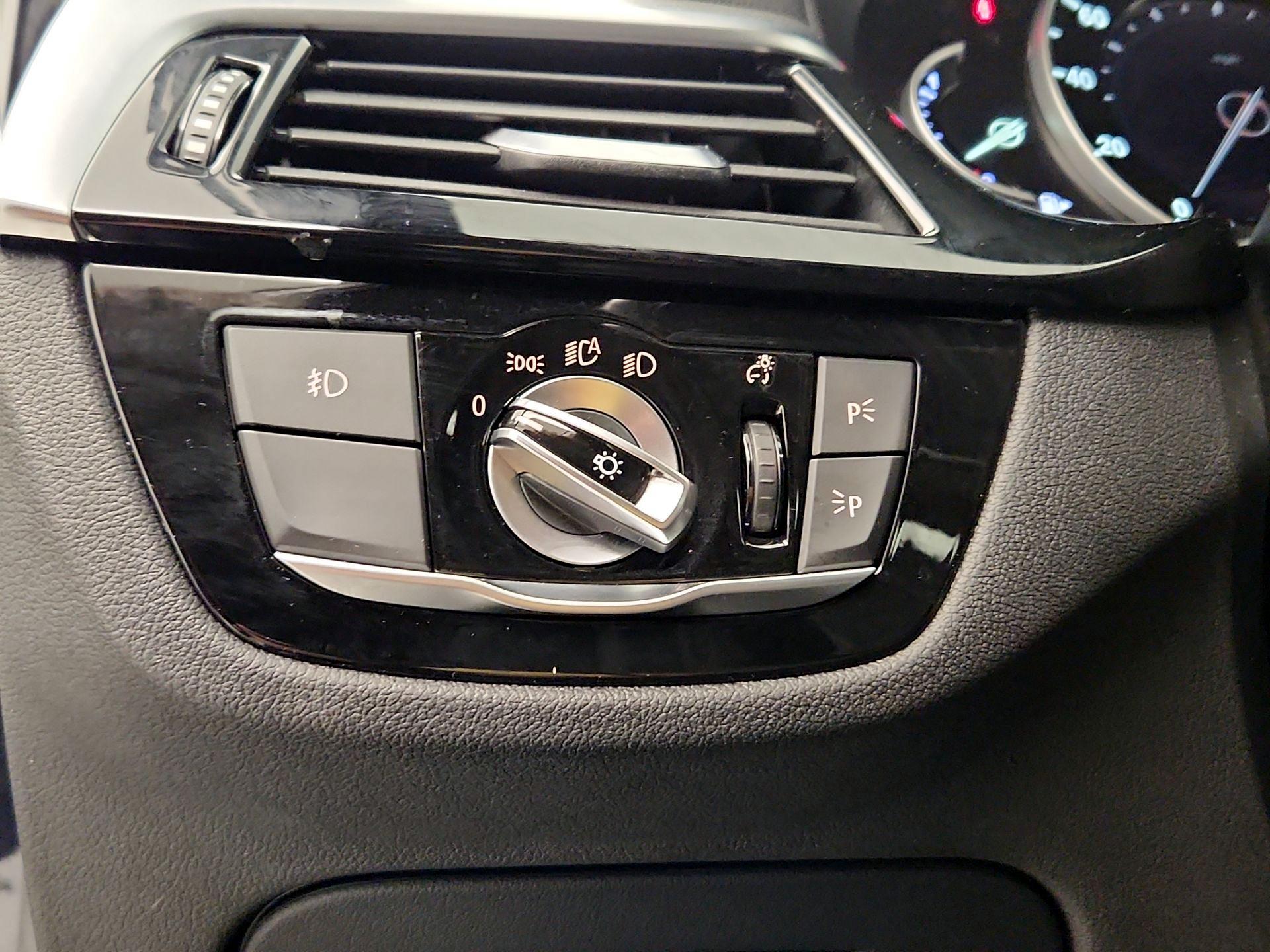 Thumbnail: 2017 BMW 5 Series - 13