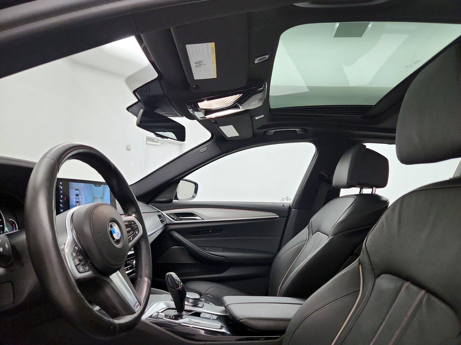 Thumbnail: 2017 BMW 5 Series - 18