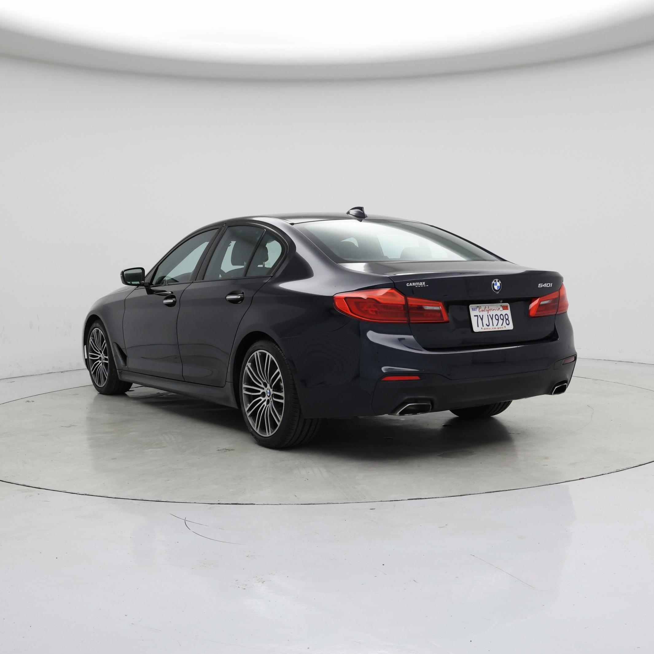 Thumbnail: 2017 BMW 5 Series - 2