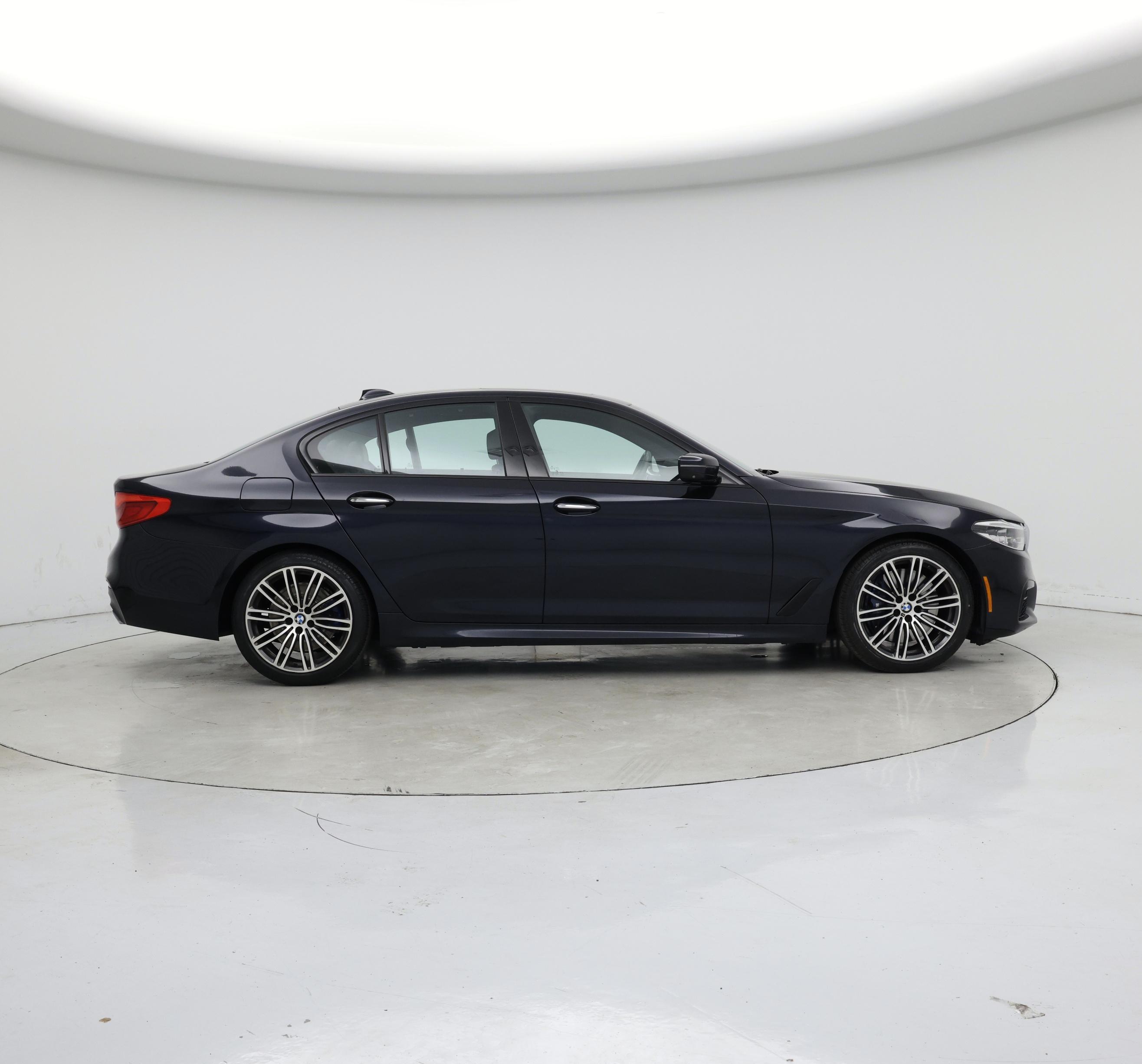 Thumbnail: 2017 BMW 5 Series - 7