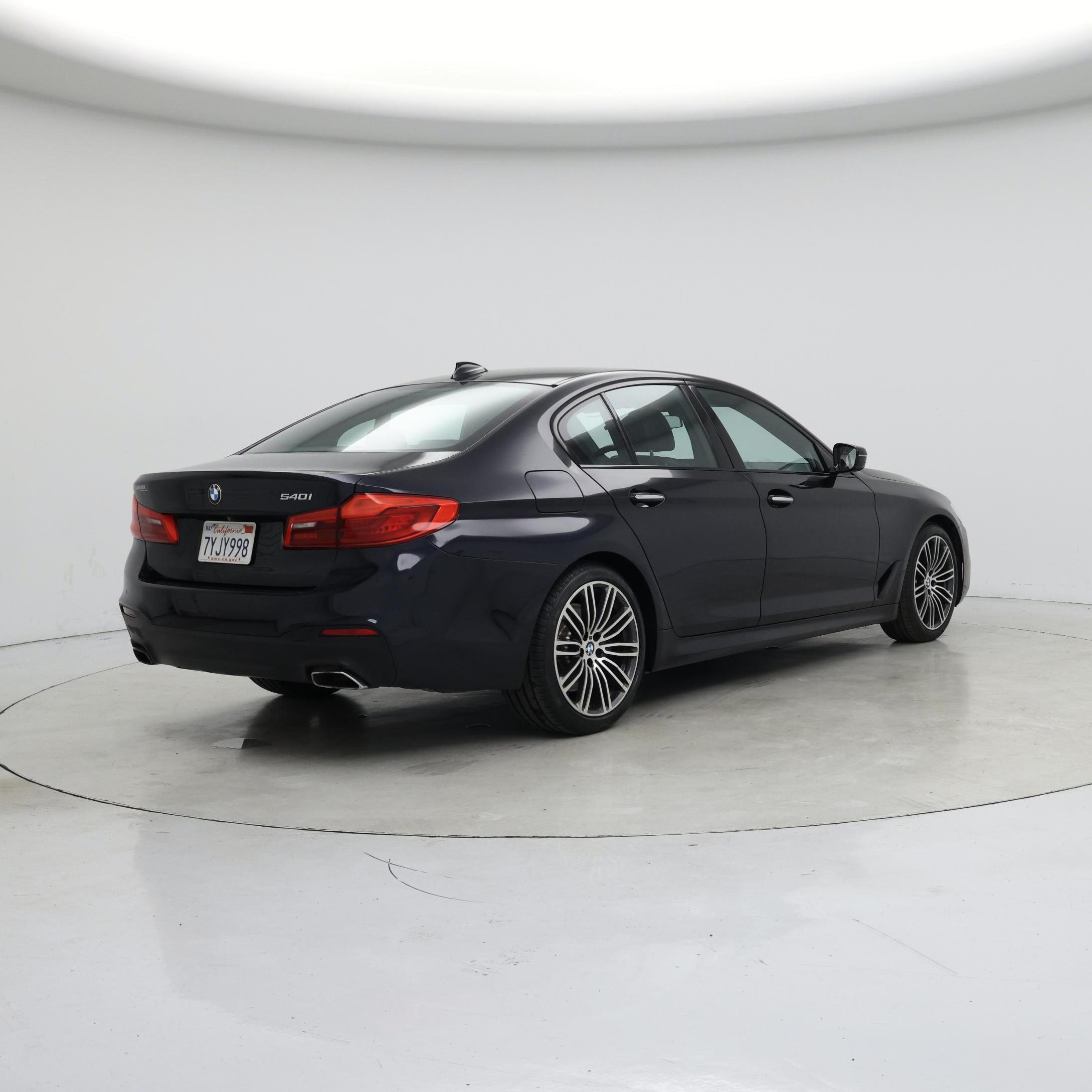 Thumbnail: 2017 BMW 5 Series - 8