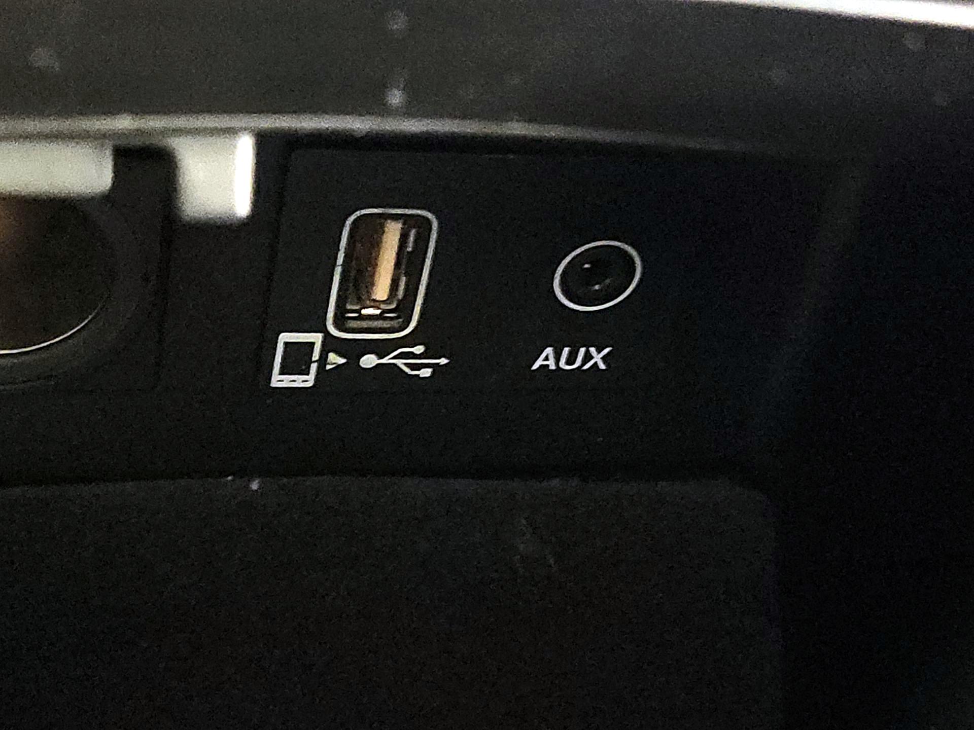 Thumbnail: 2019 Acura ILX - 19