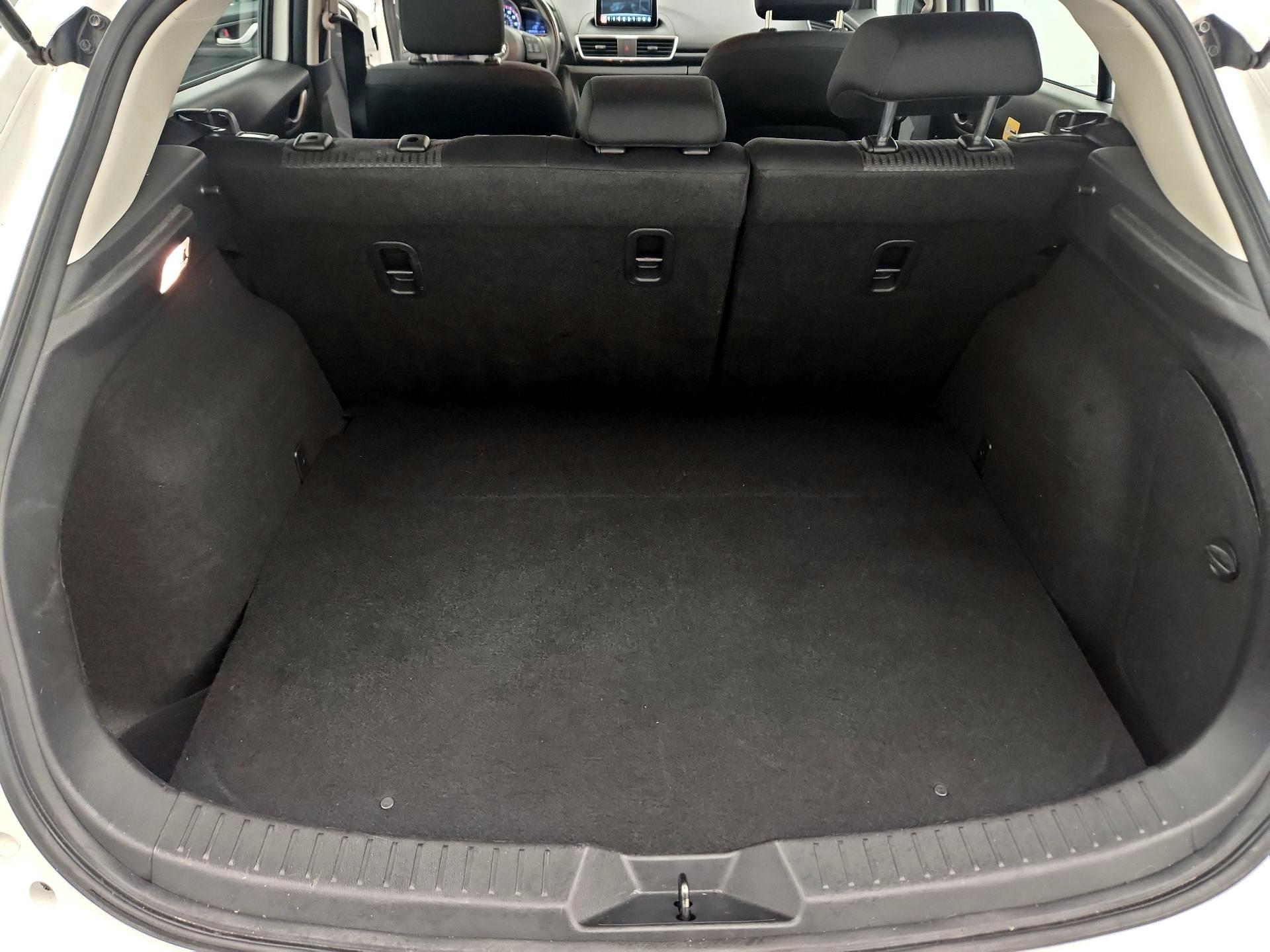 Thumbnail: 2015 Mazda Mazda3 - 20