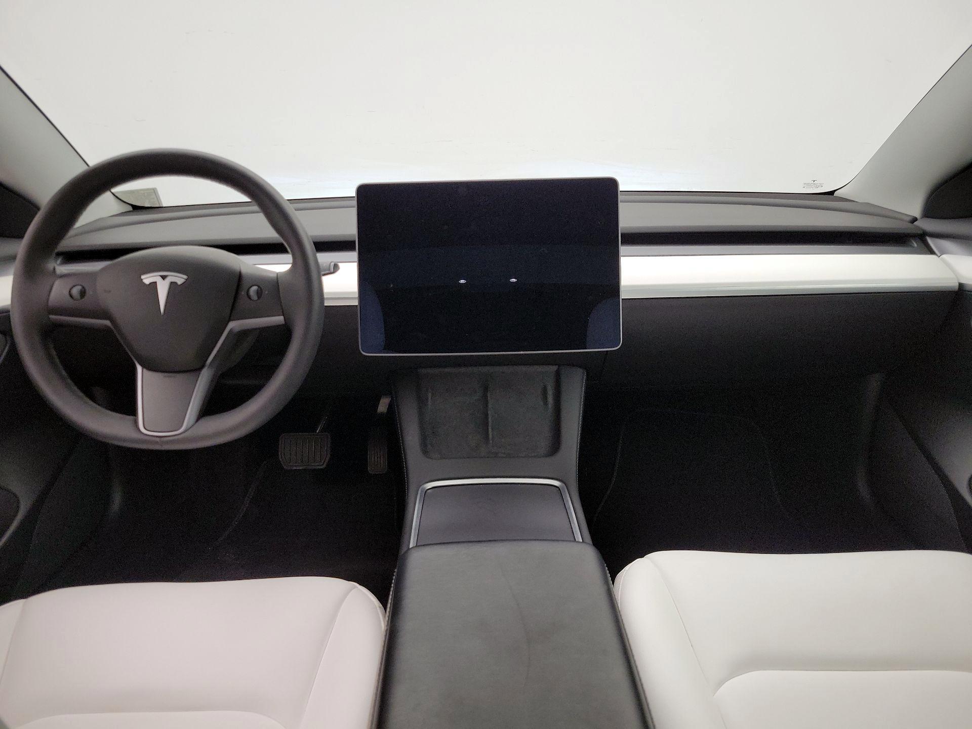 Thumbnail: 2021 Tesla Model 3 - 9