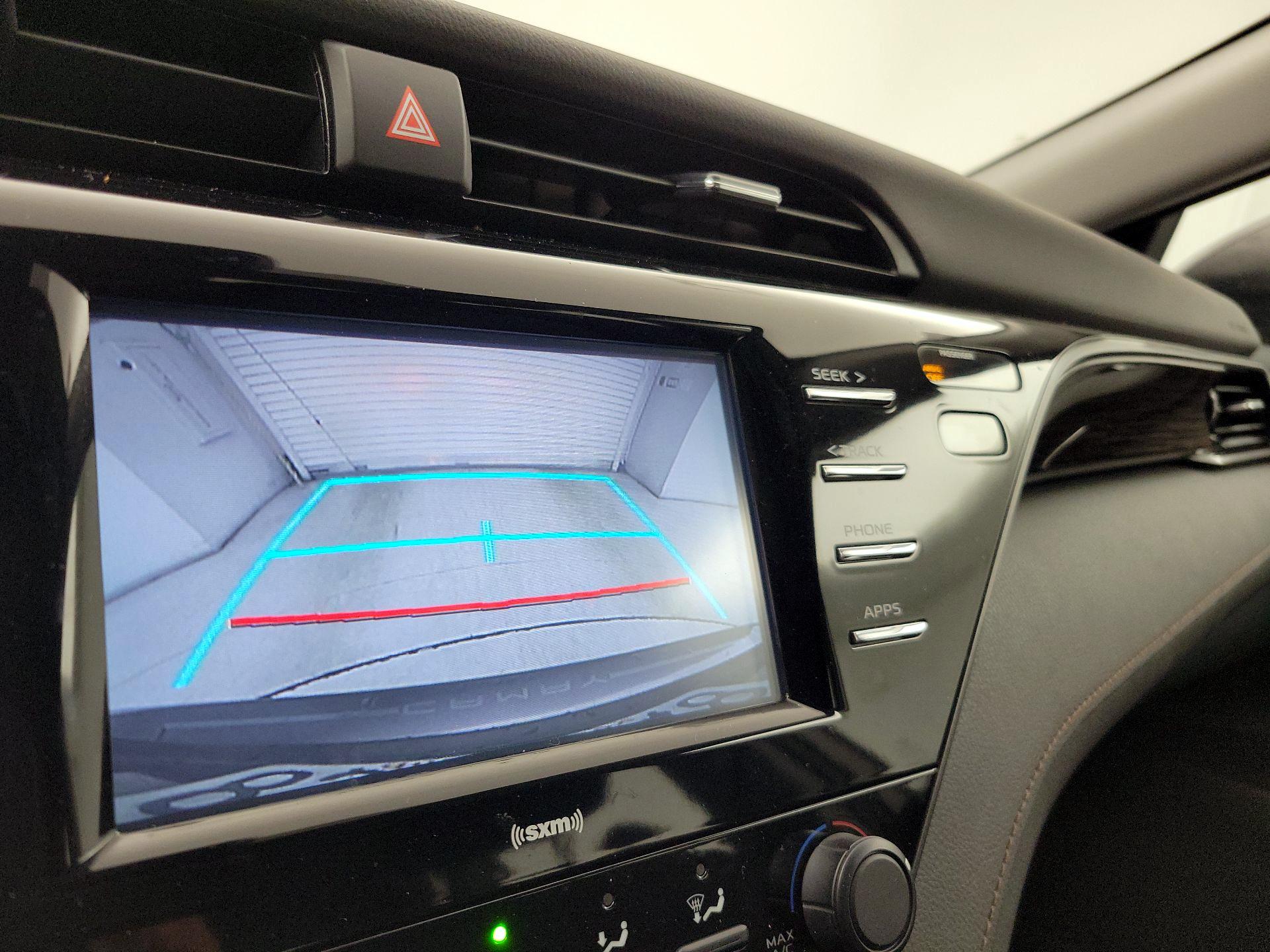 Thumbnail: 2020 Toyota Camry - 14