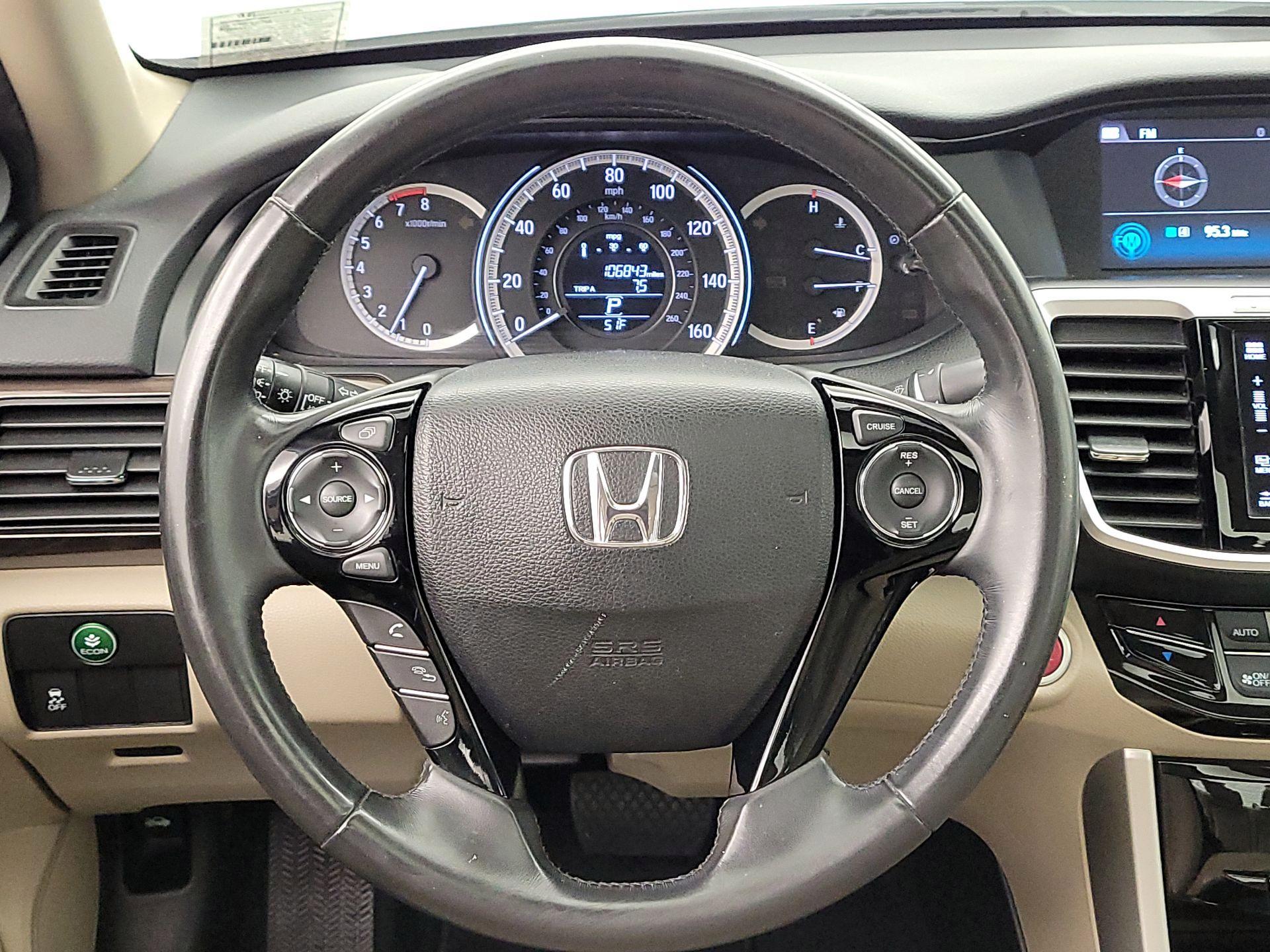 Thumbnail: 2016 Honda Accord - 10
