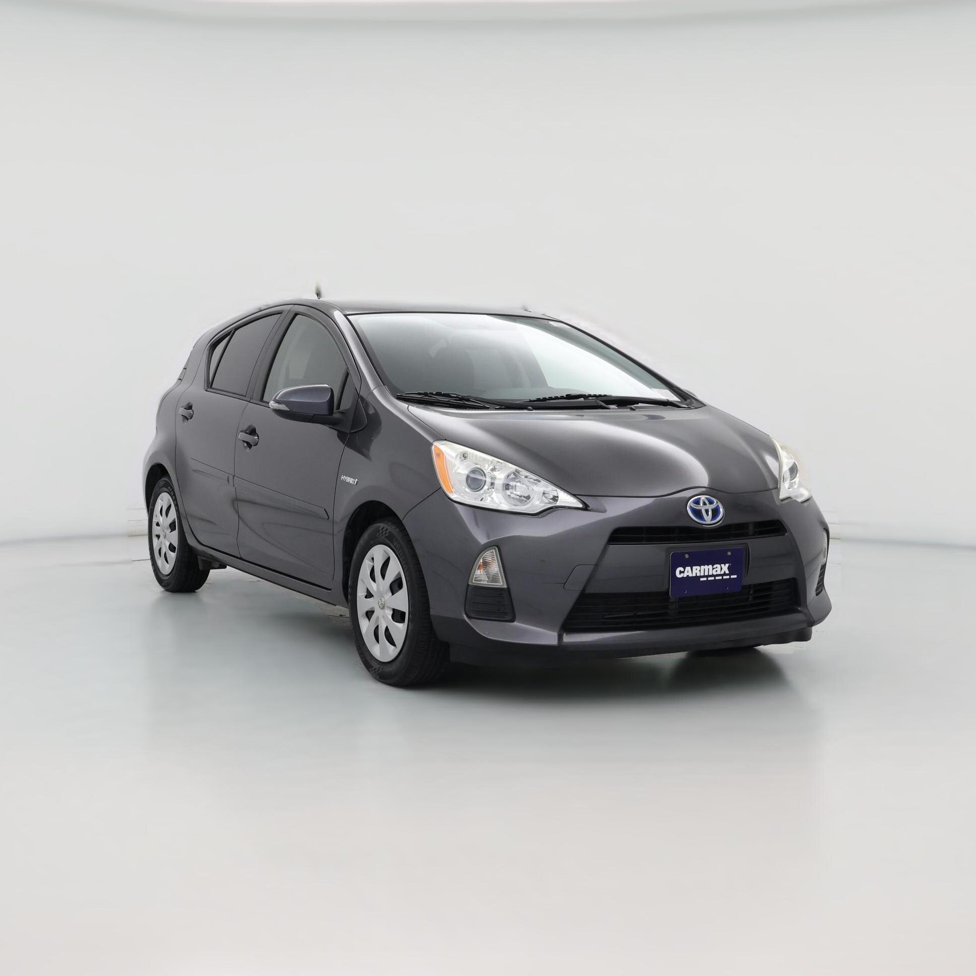 Thumbnail: 2014 Toyota Prius - 1