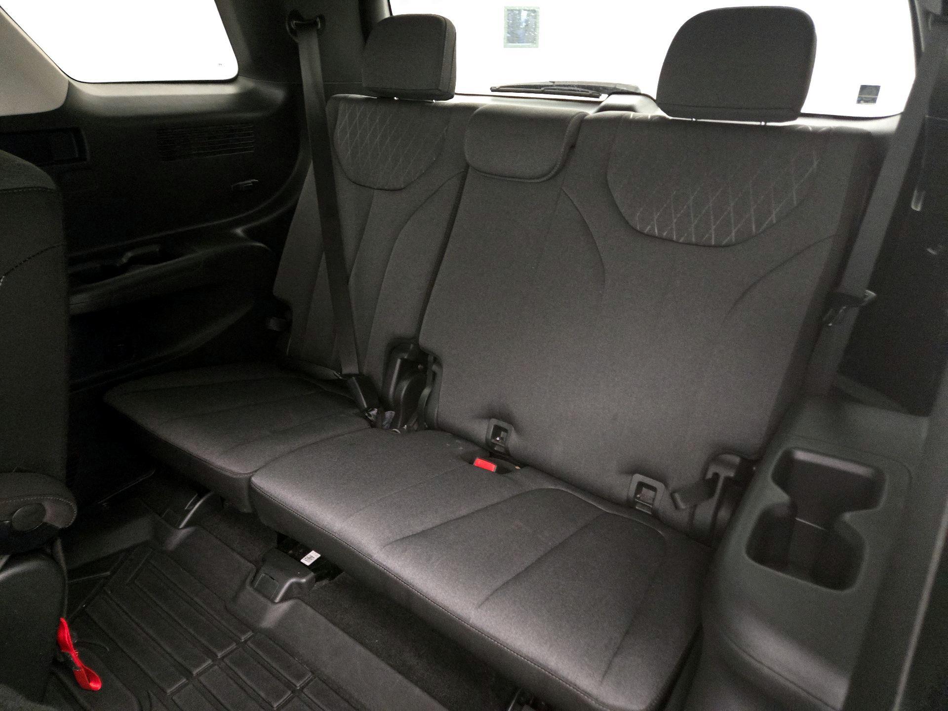 Thumbnail: 2022 Hyundai Palisade - 20