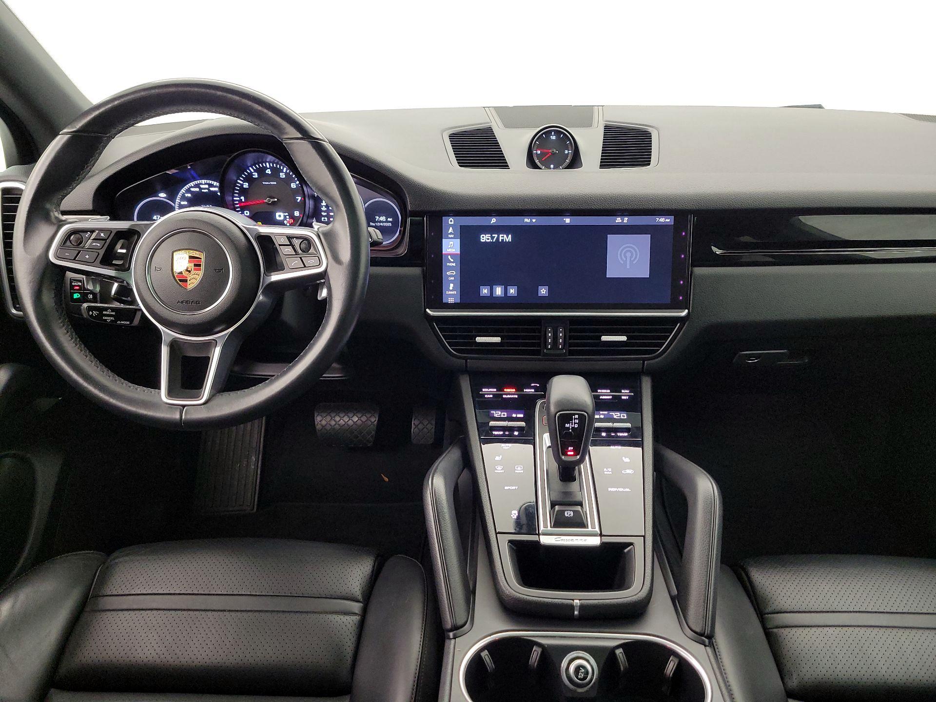 Thumbnail: 2019 Porsche Cayenne - 9