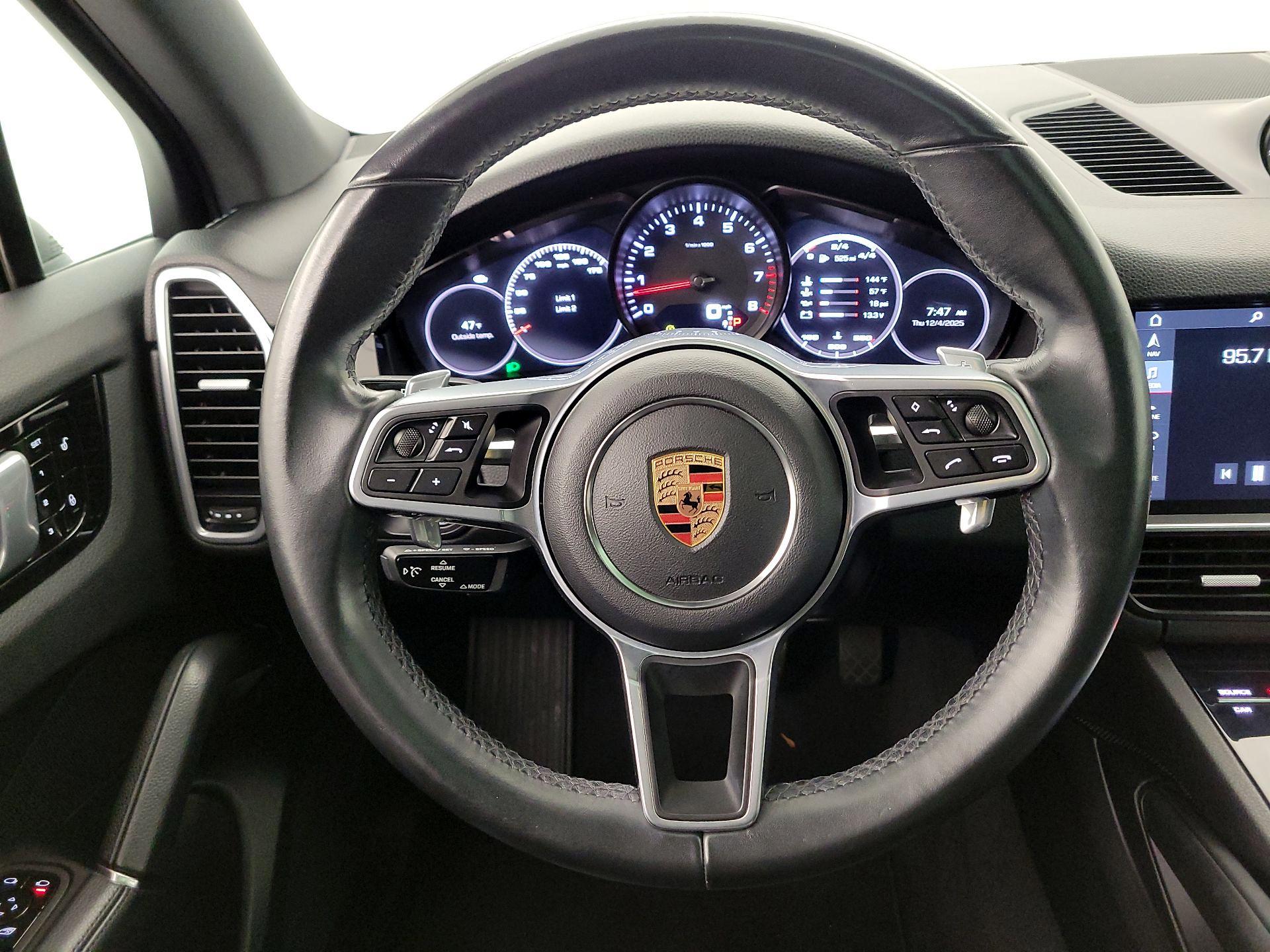 Thumbnail: 2019 Porsche Cayenne - 10