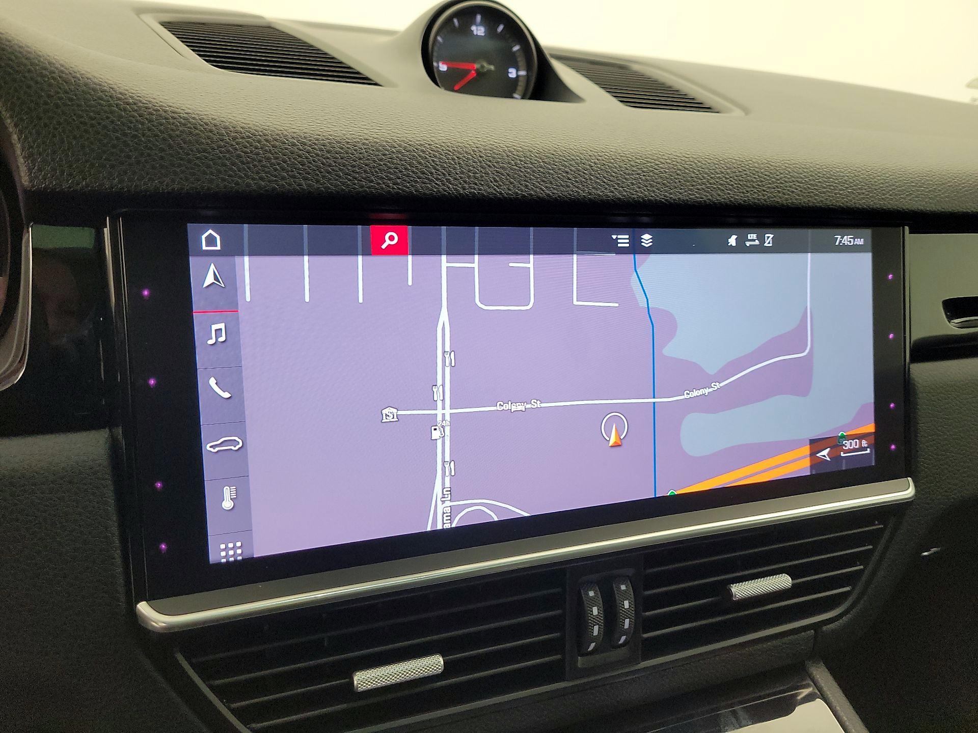 Thumbnail: 2019 Porsche Cayenne - 14